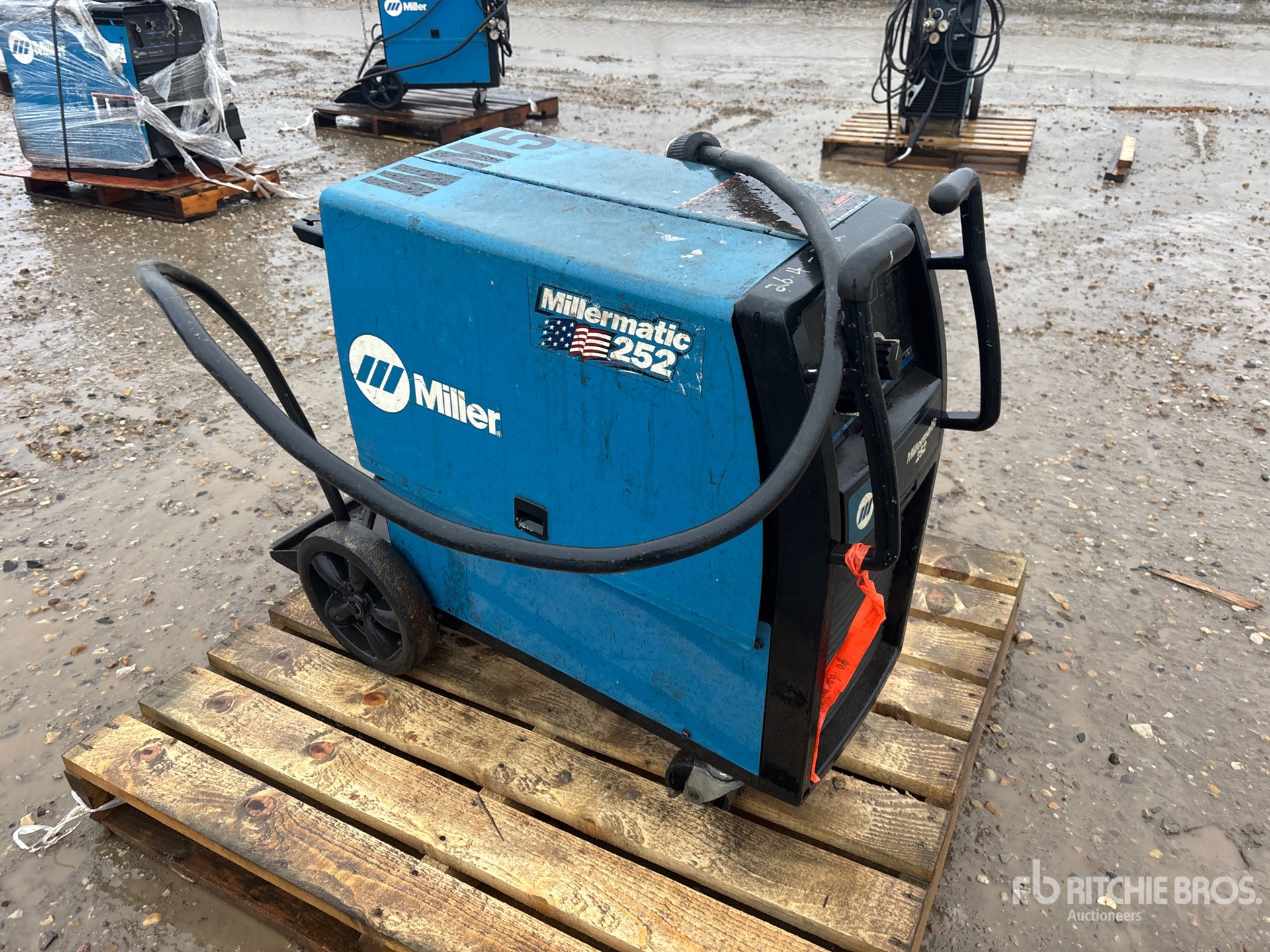 Miller MILLERMATIC 252
