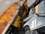 Chassis with Quick Coupler to Arms Pins