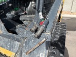 Hydraulics with Auxiliary Hydraulic Plumbing