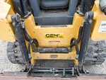Hydraulics with Bucket Tilt Cylinders