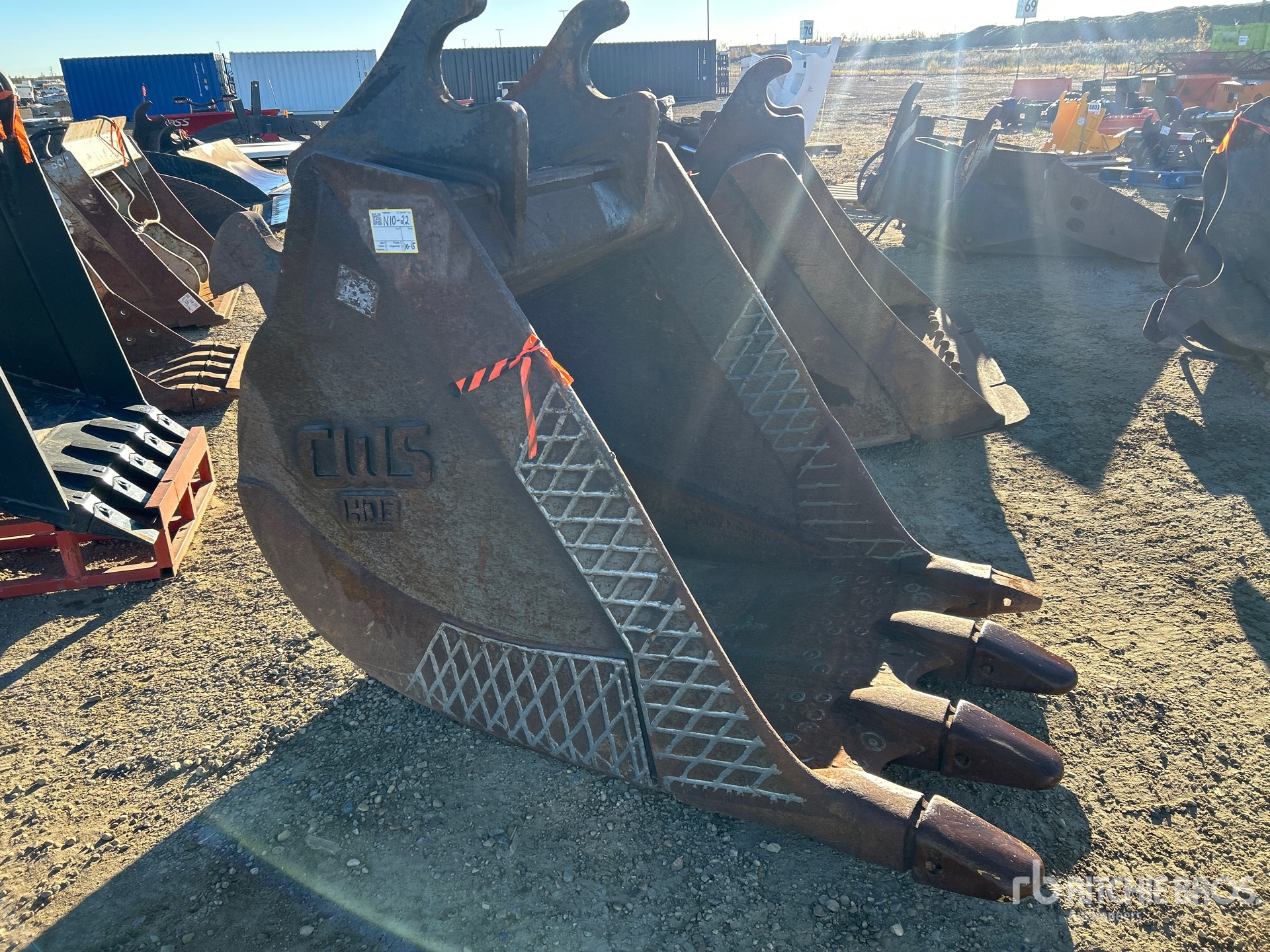 CWS 42 IN Q/C DIGGING