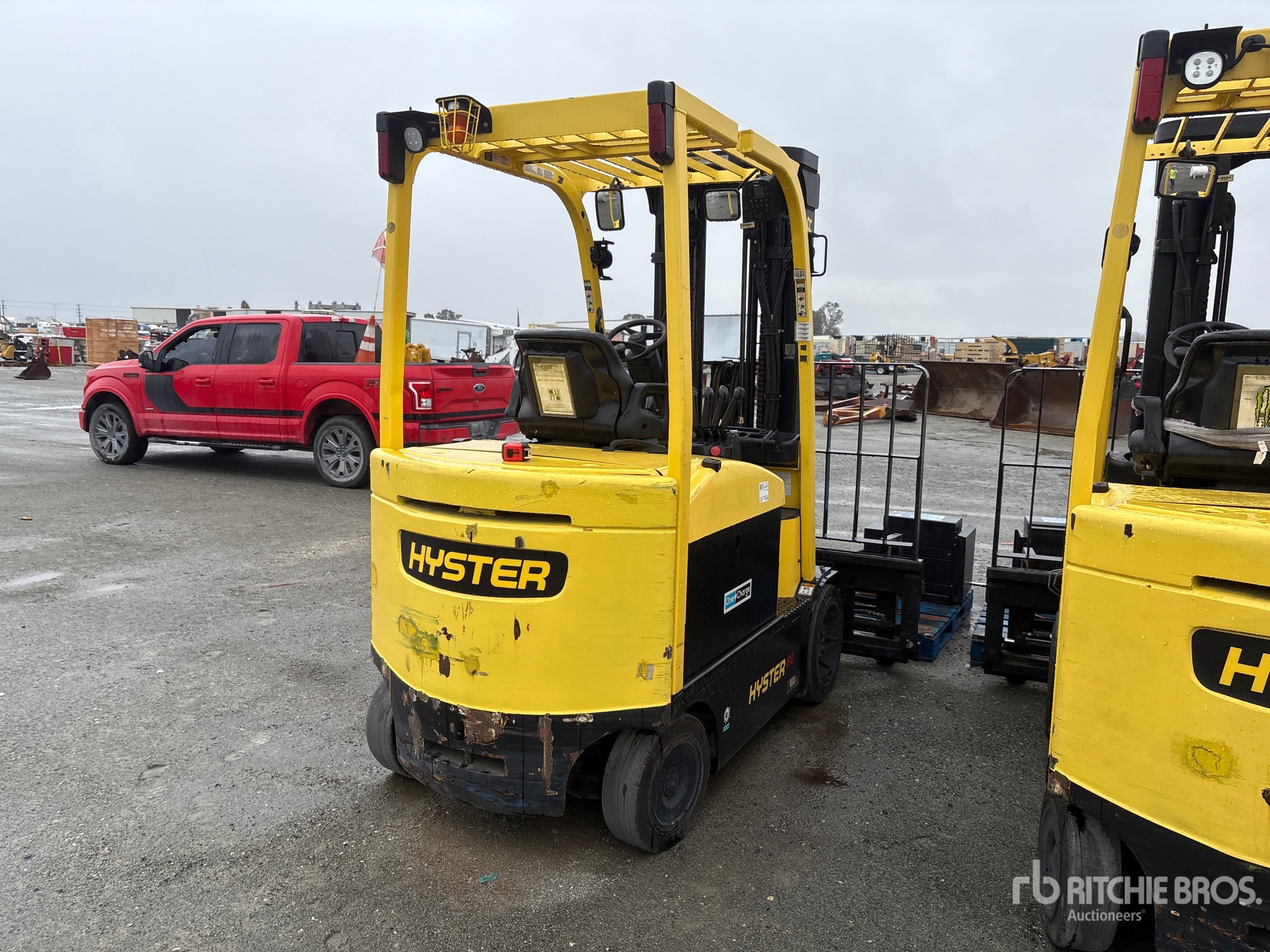 2020 Hyster E80XN
