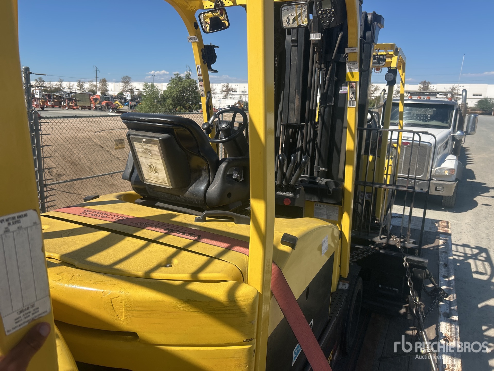 2020 Hyster E80XN