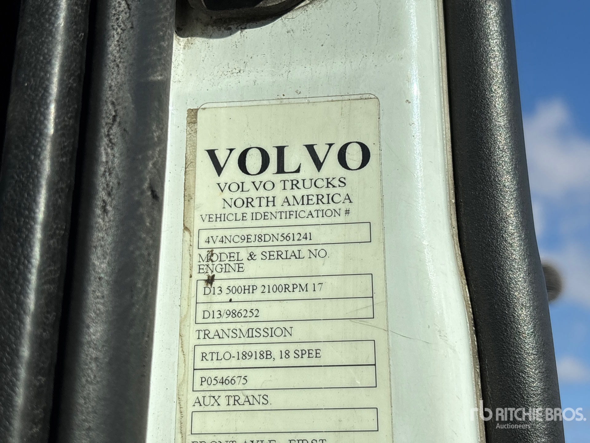 2013 Volvo VNL