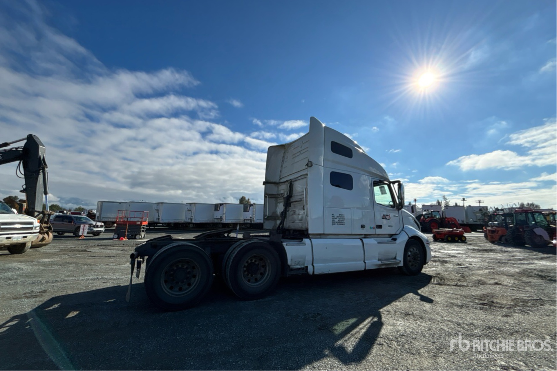 2020 Volvo VNL