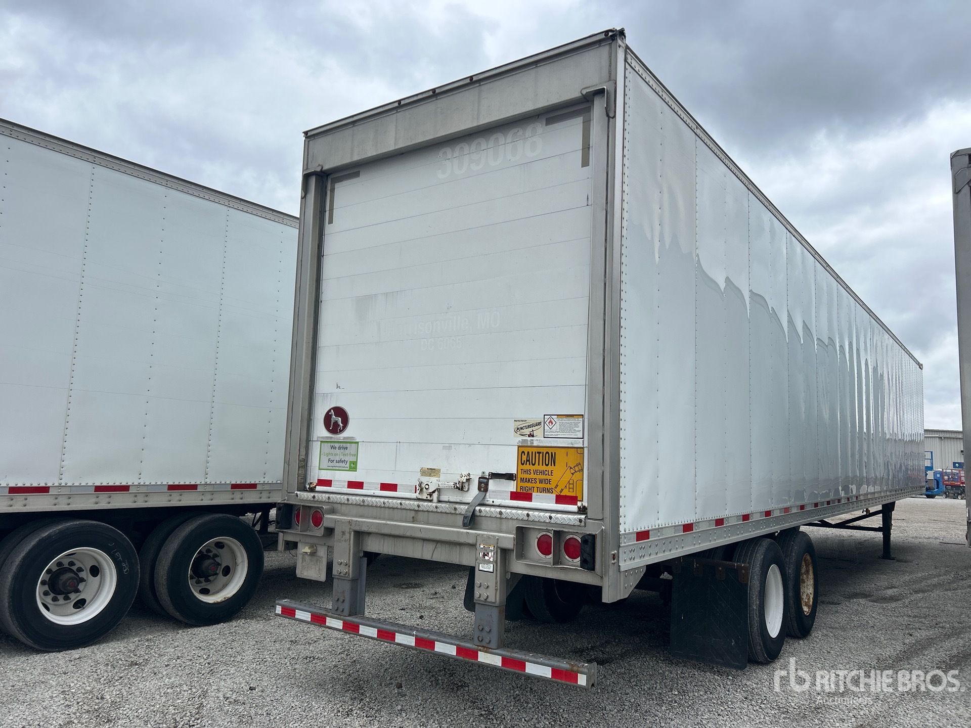 2017 Great Dane ESS-1119-12053