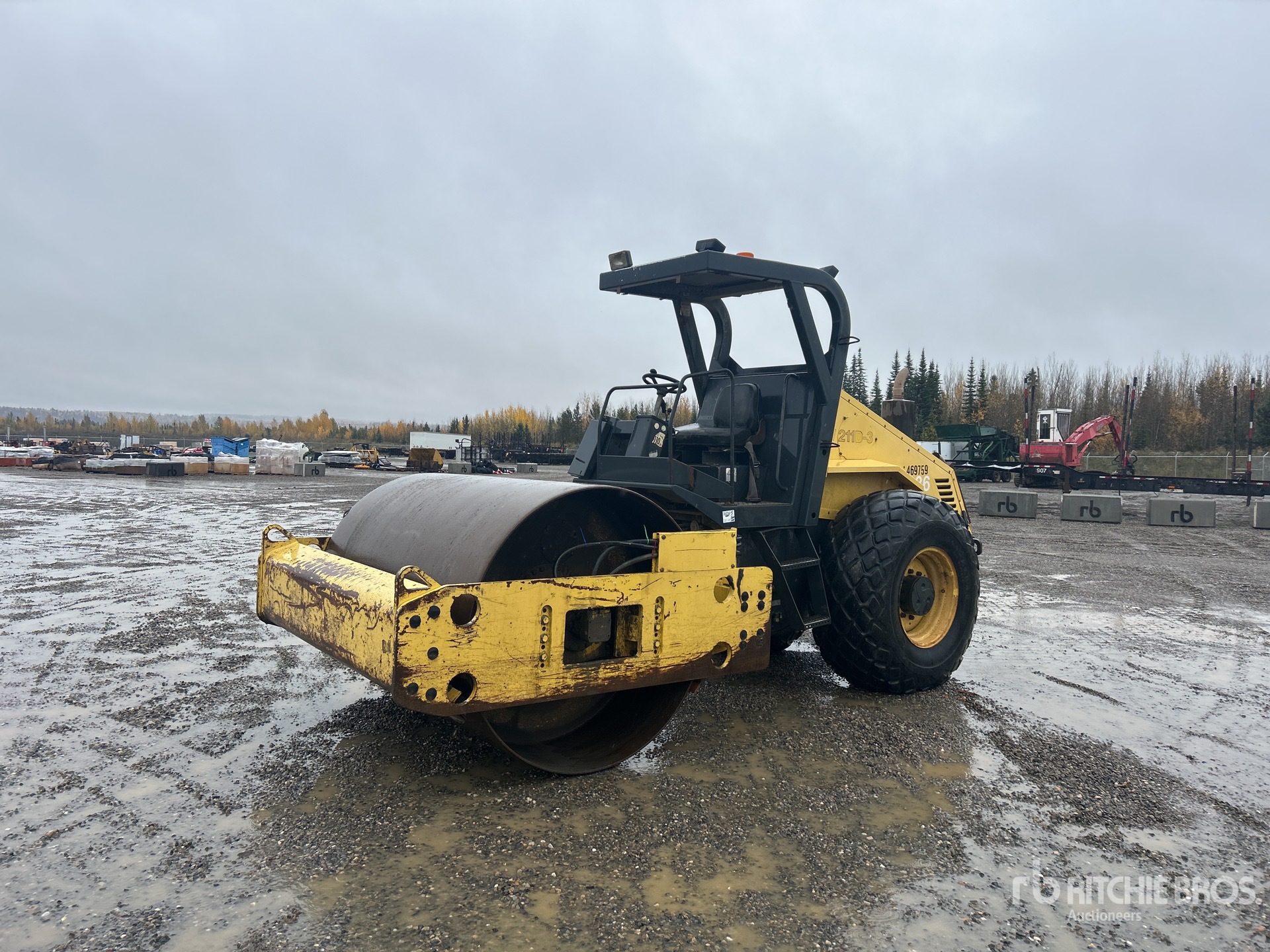 Photo of 2002 Bomag BW-211D-3