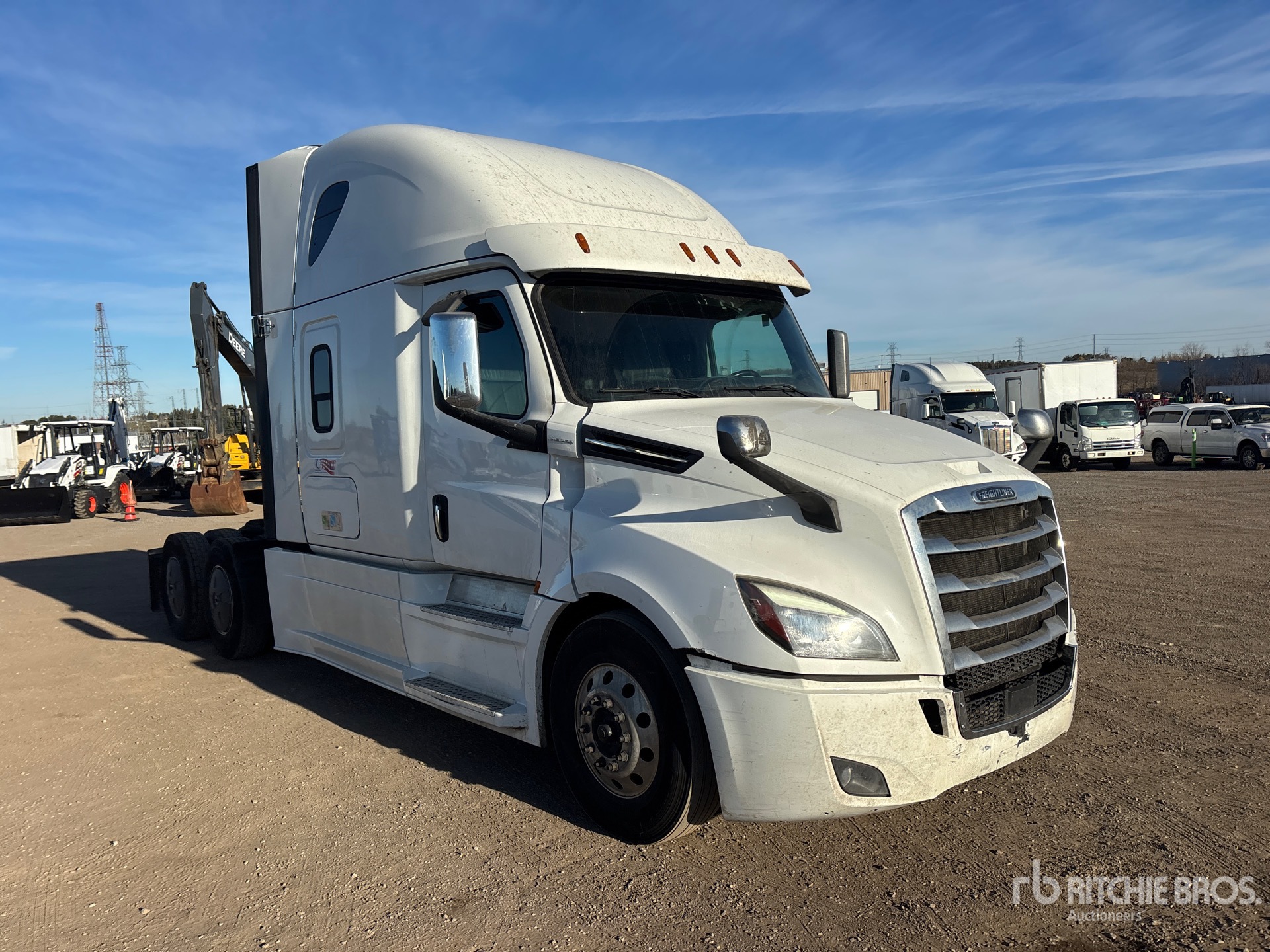 2020 Freightliner CASCADIA 126