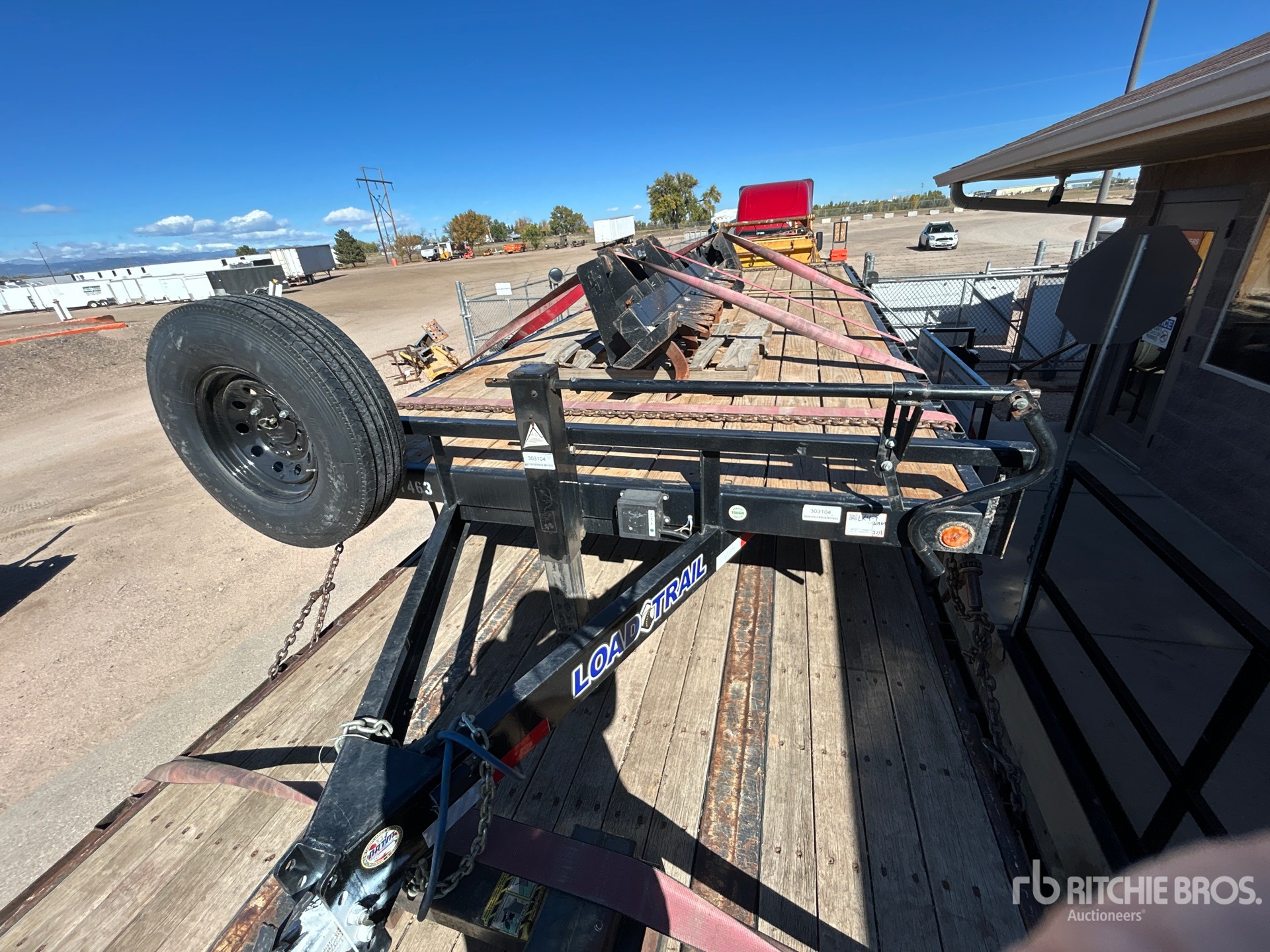 2024 Load Trail LDTL303104