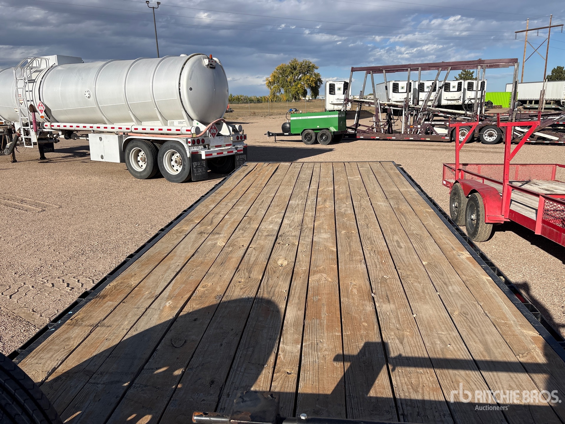 2024 Load Trail LDTL303104