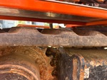 Undercarriage with Left Grouser Height