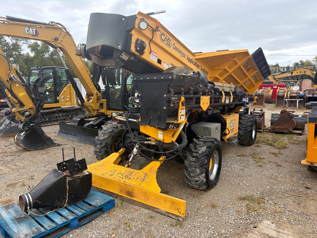 CAS AT-7 on 2017 CAS AT7 4x4 All terrain Stone Spreader Stone Spreader Truck CAS AT-7 on 2017 CAS AT7 4x4 All terrain Stone Spreader Stone Spreader Truck