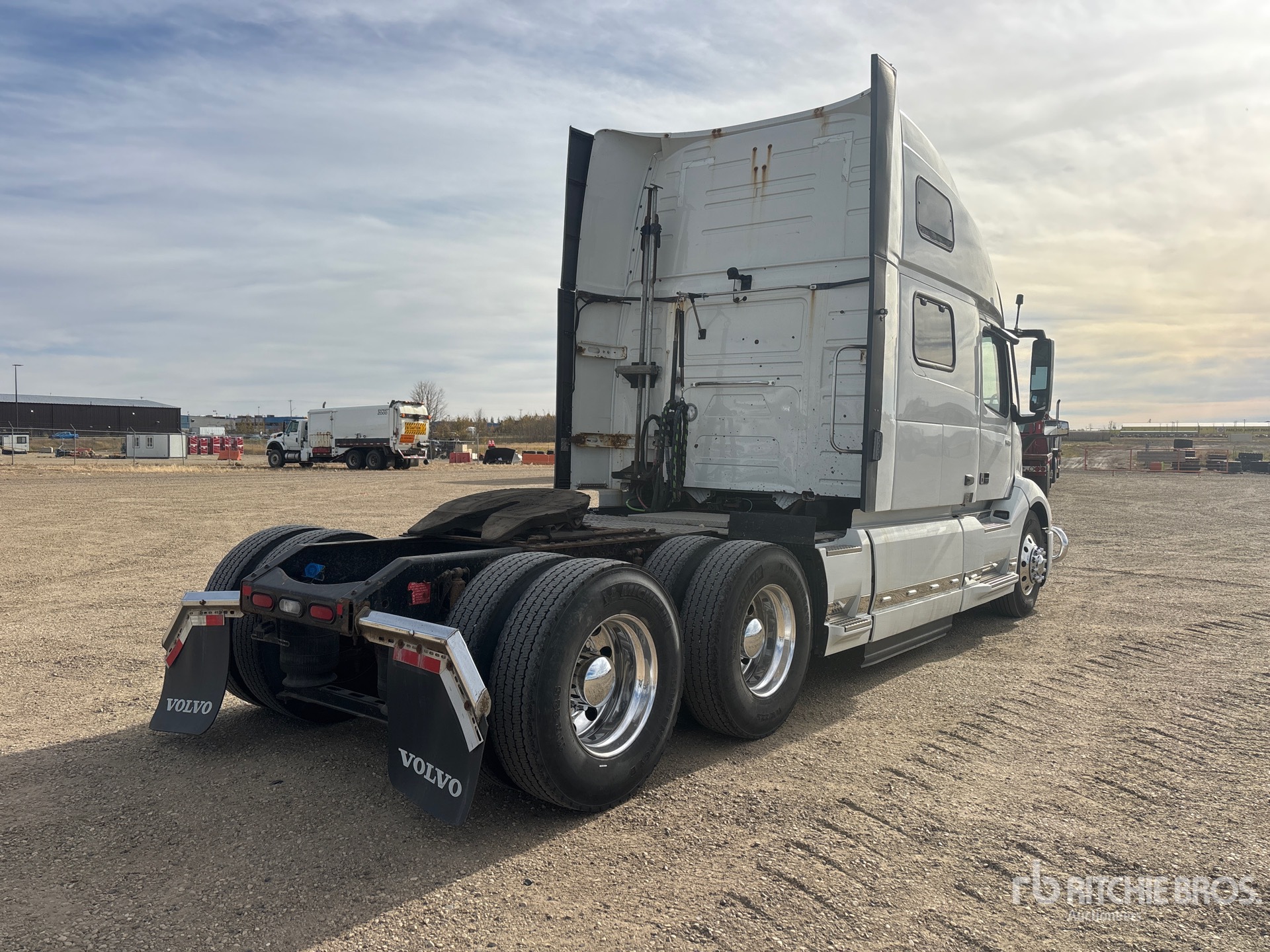 2019 Volvo VNL860