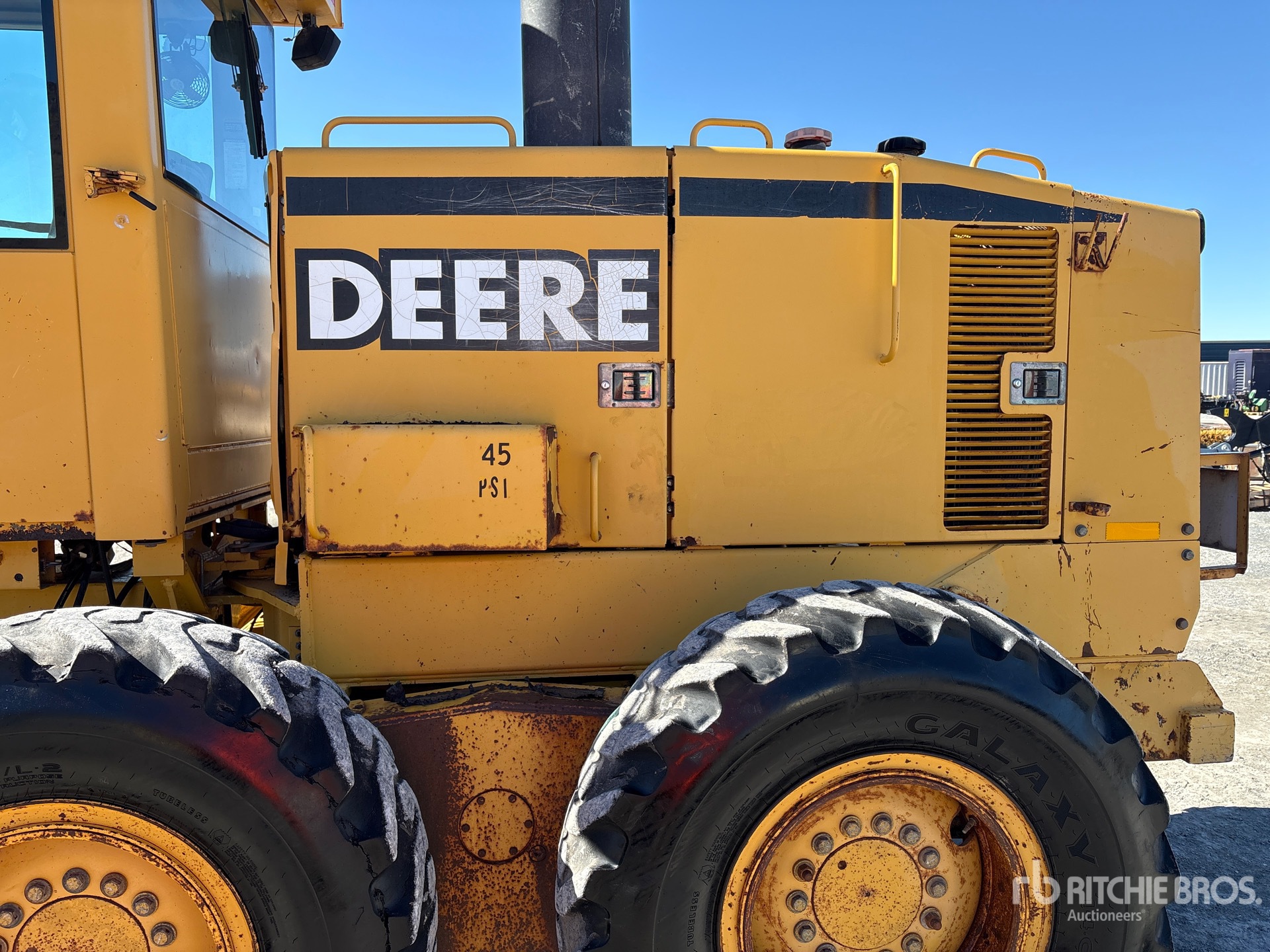 1997 John Deere 770CH