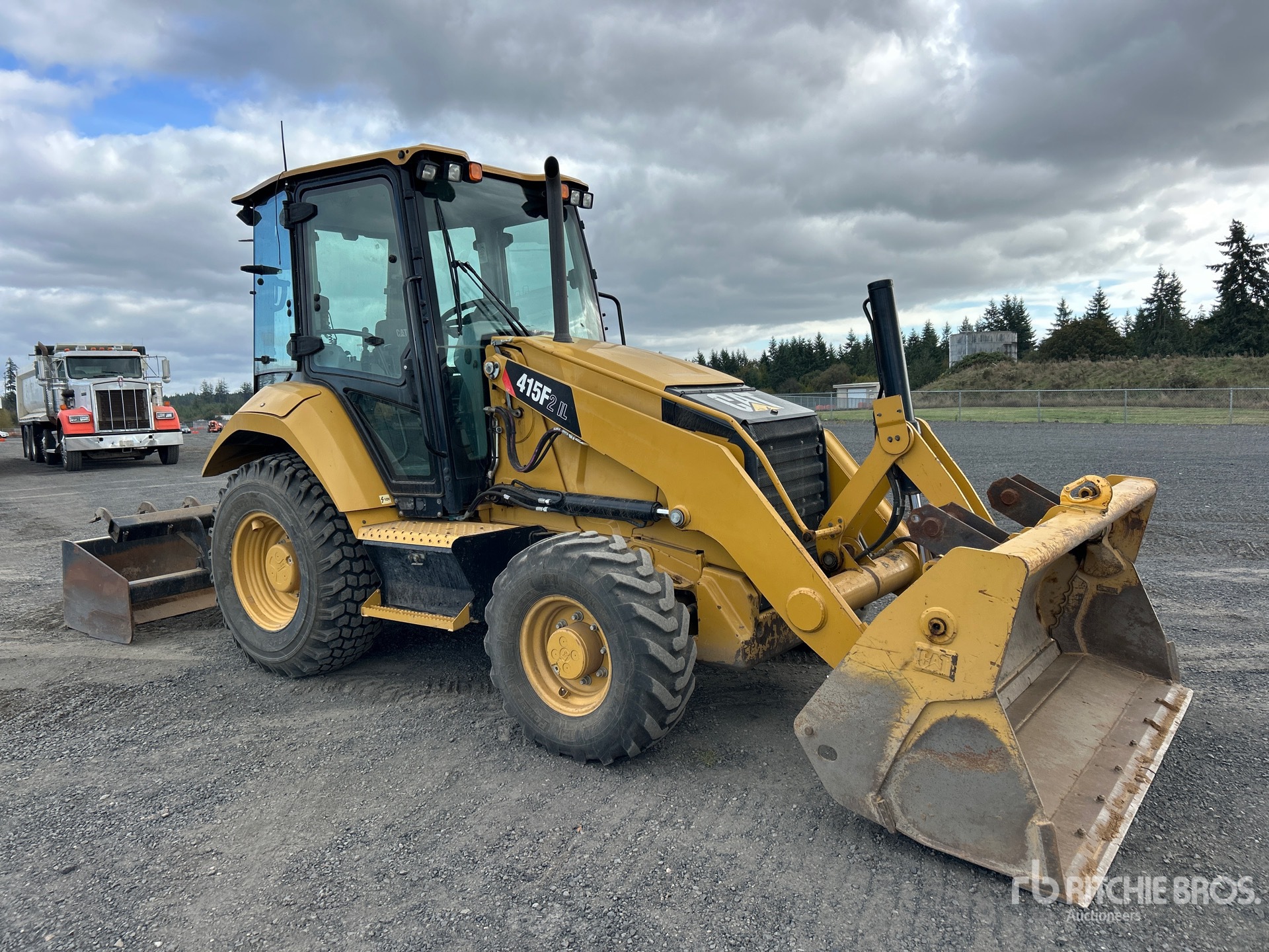 2017 Caterpillar 415F2 IL