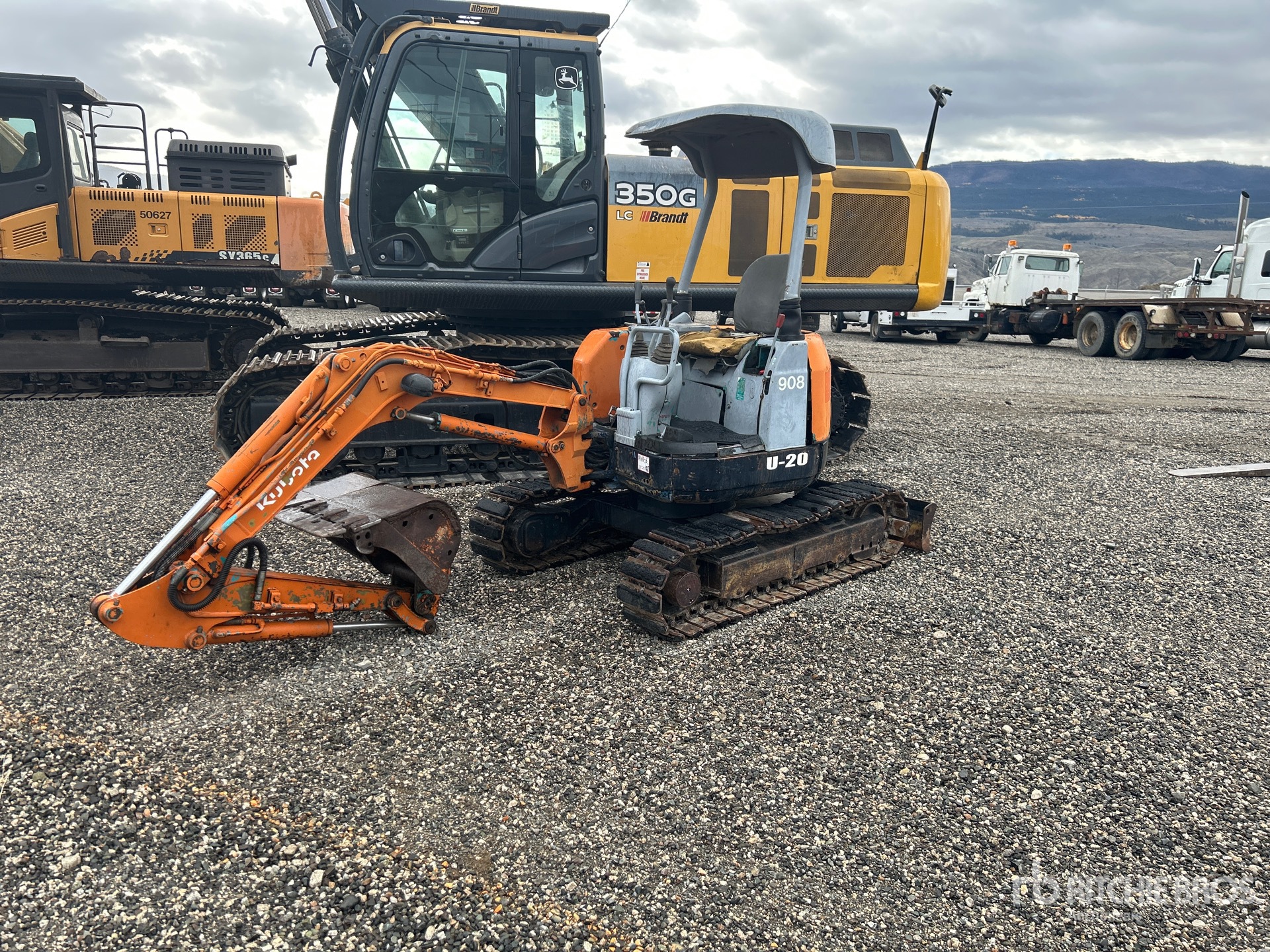1996 Kubota U20