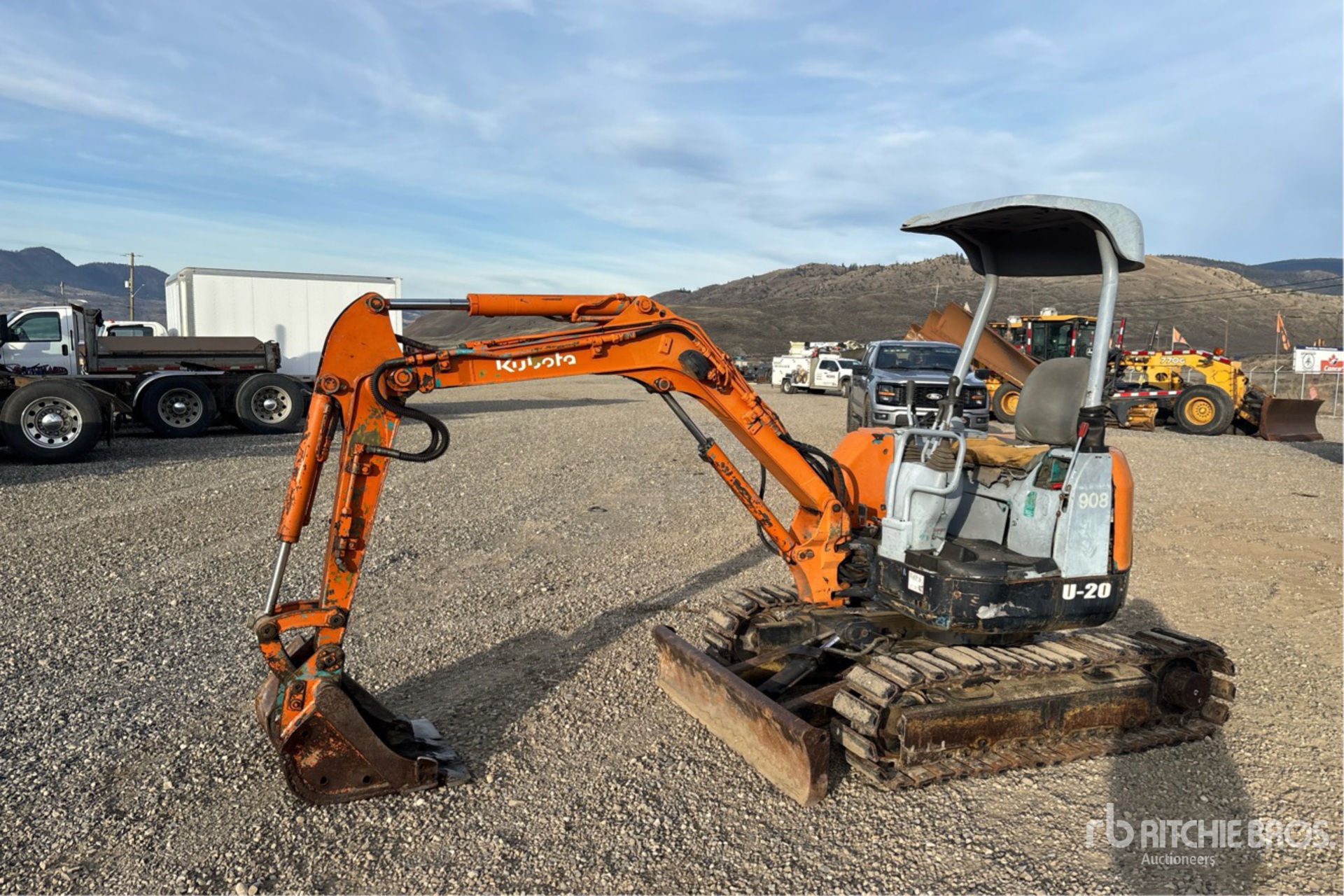 1996 Kubota U20