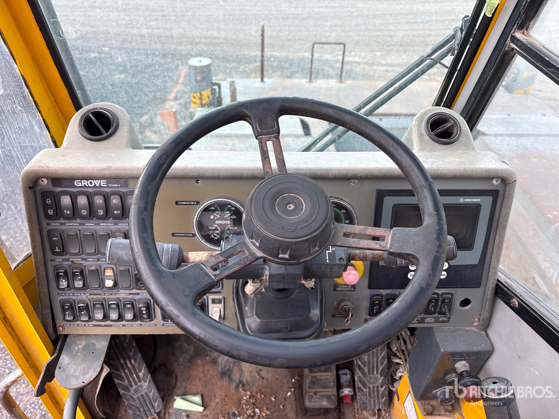 1999 Grove RT530E-2