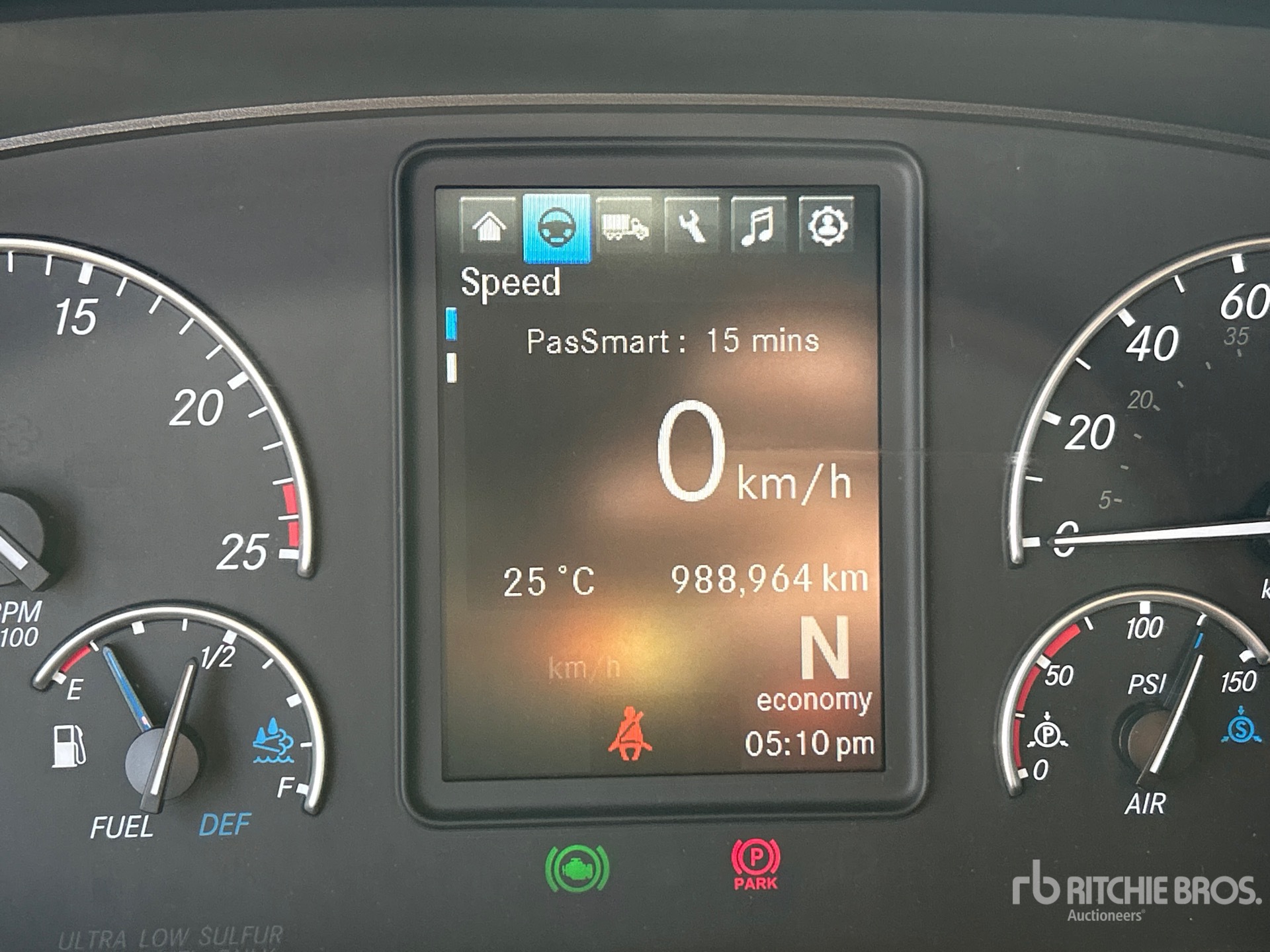 2022 Freightliner CASCADIA 126