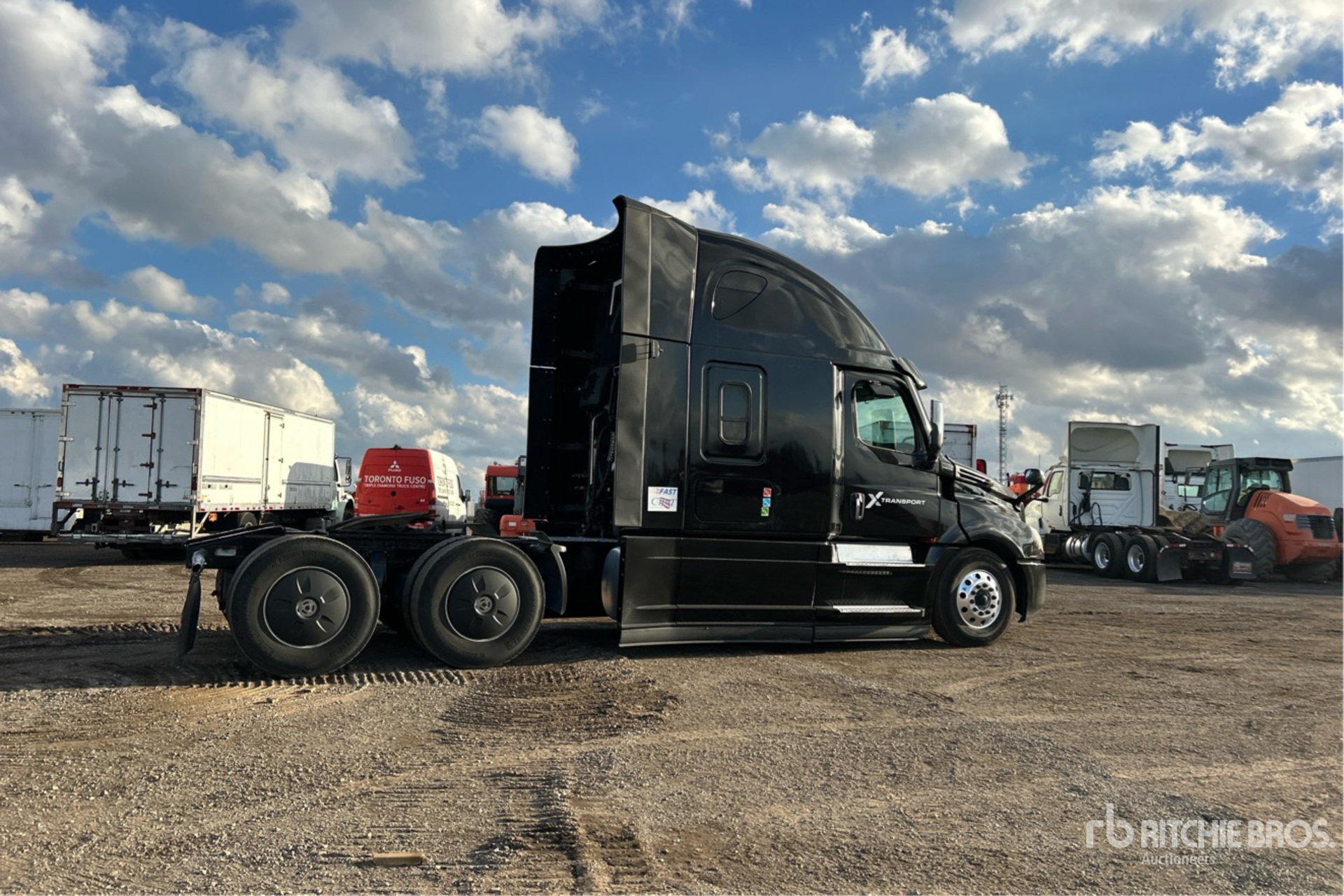 2022 Freightliner CASCADIA 126