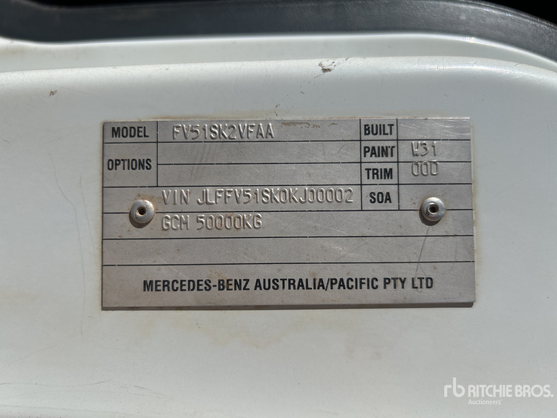 2012 Mitsubishi FV500