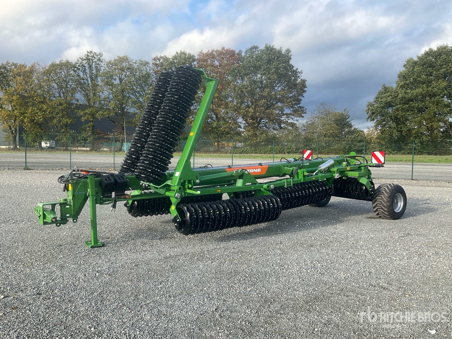 Photo of 2026 Amazone AW 15400