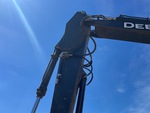 Hydraulics with Auxiliary Hydraulic Plumbing