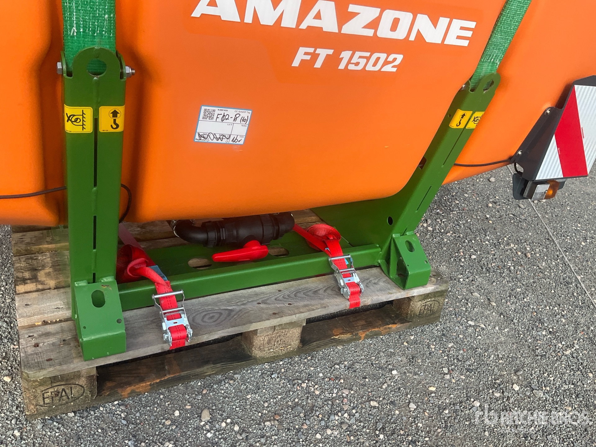 2023 Amazone UF2002