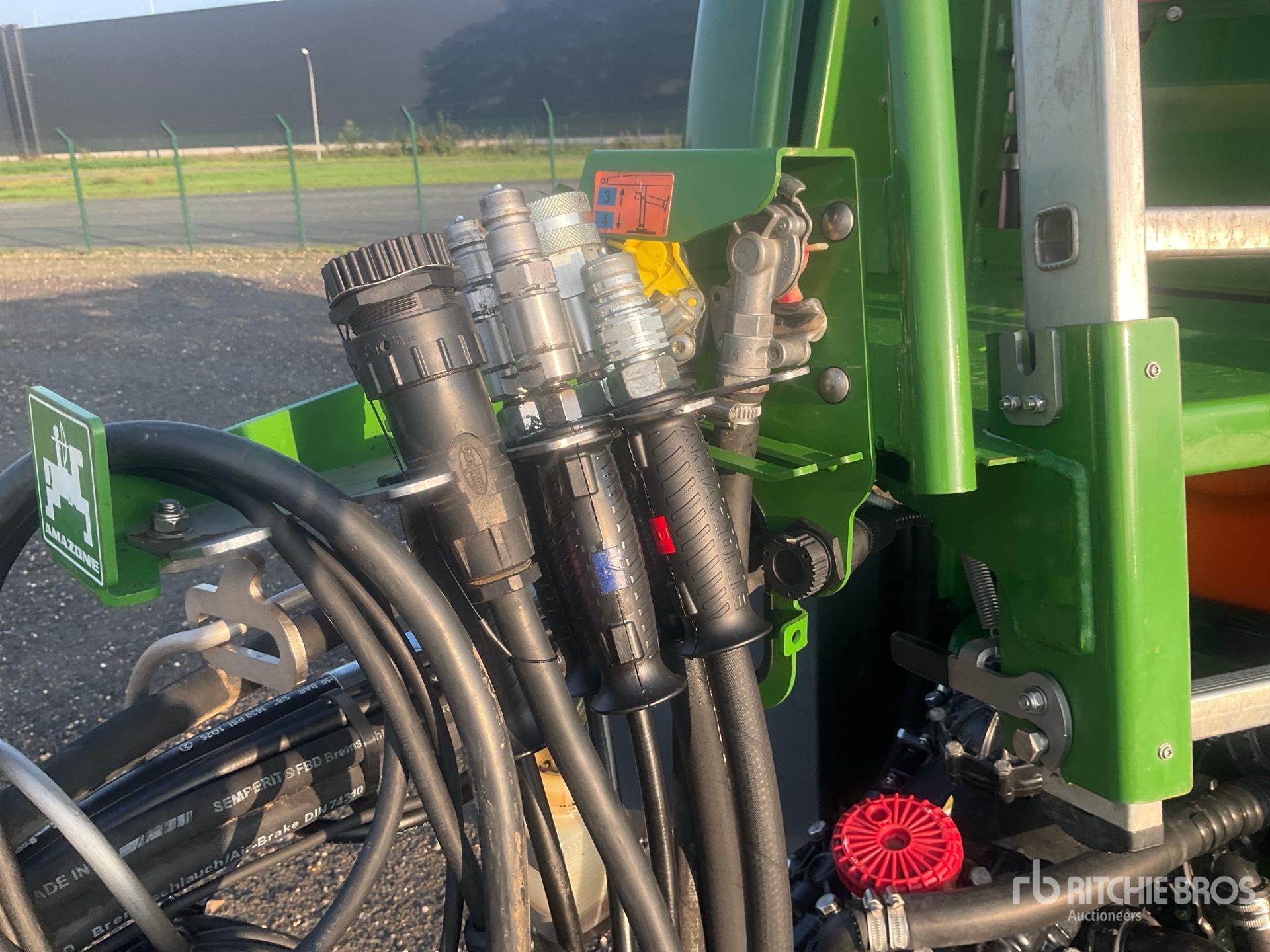 2021 Amazone UX 4201 SUPER