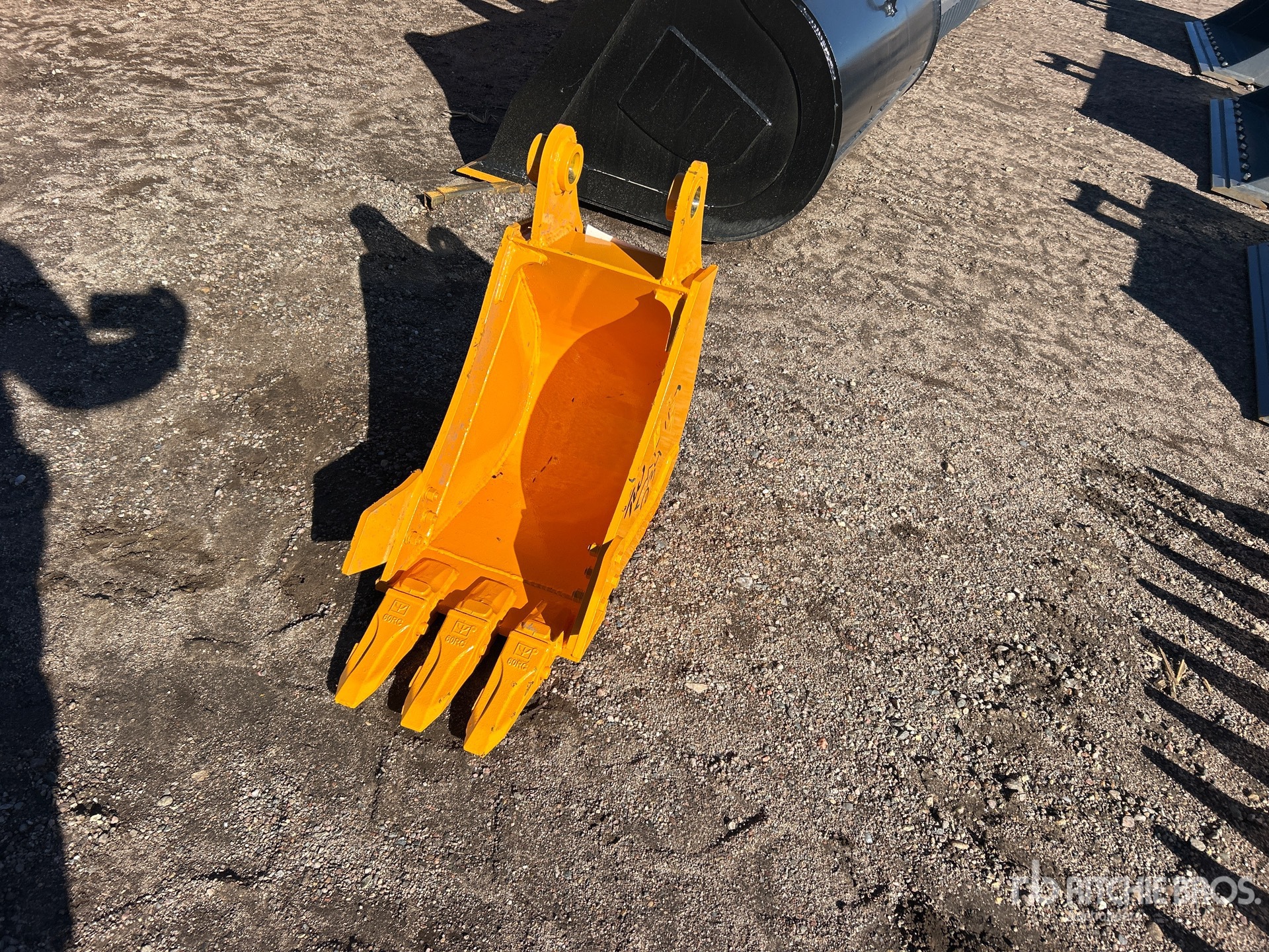 Photo of 2026 GIYI 12 in Digging - Fits Cat 305 (U ...
