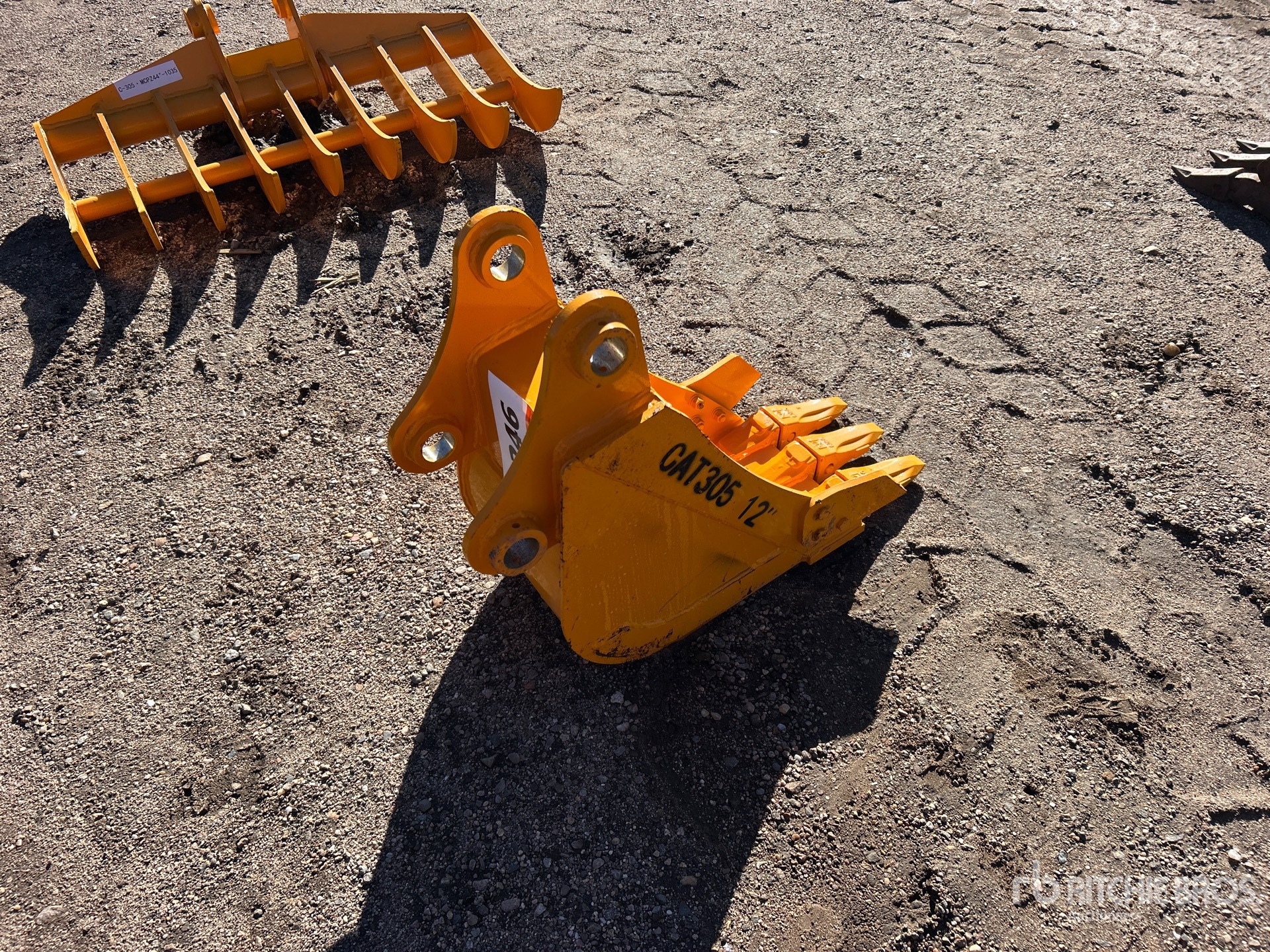 2026 GIYI 12 IN DIGGING - FITS CAT 305 (U ...