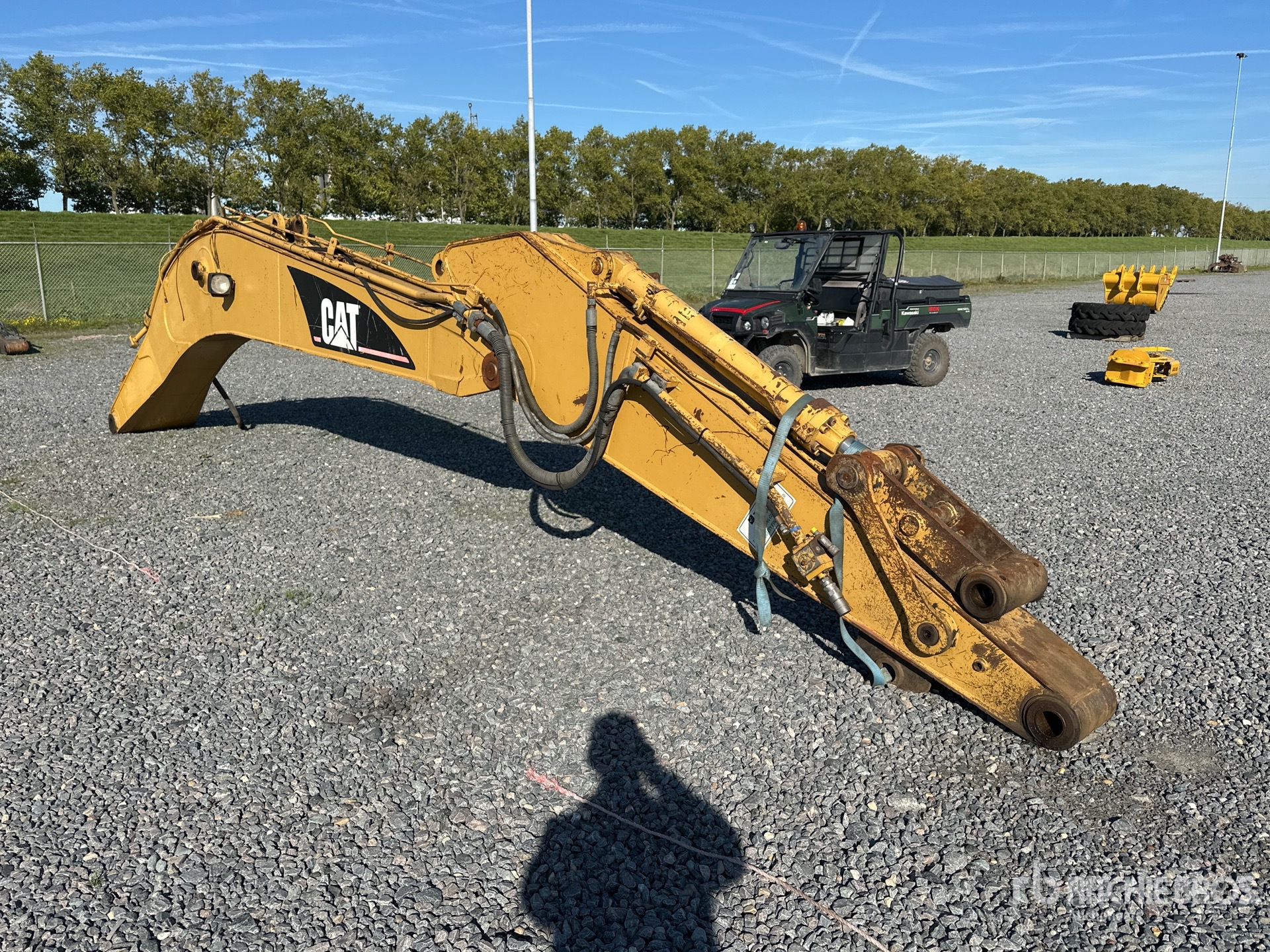 Caterpillar - FITS CAT 320