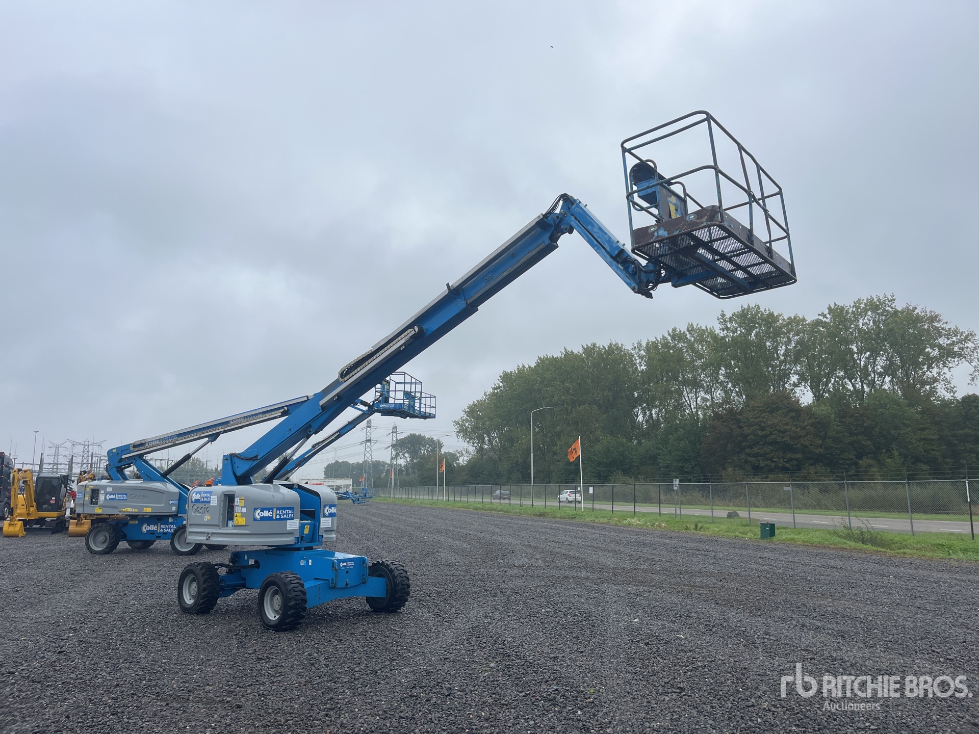 2013 Genie S-45