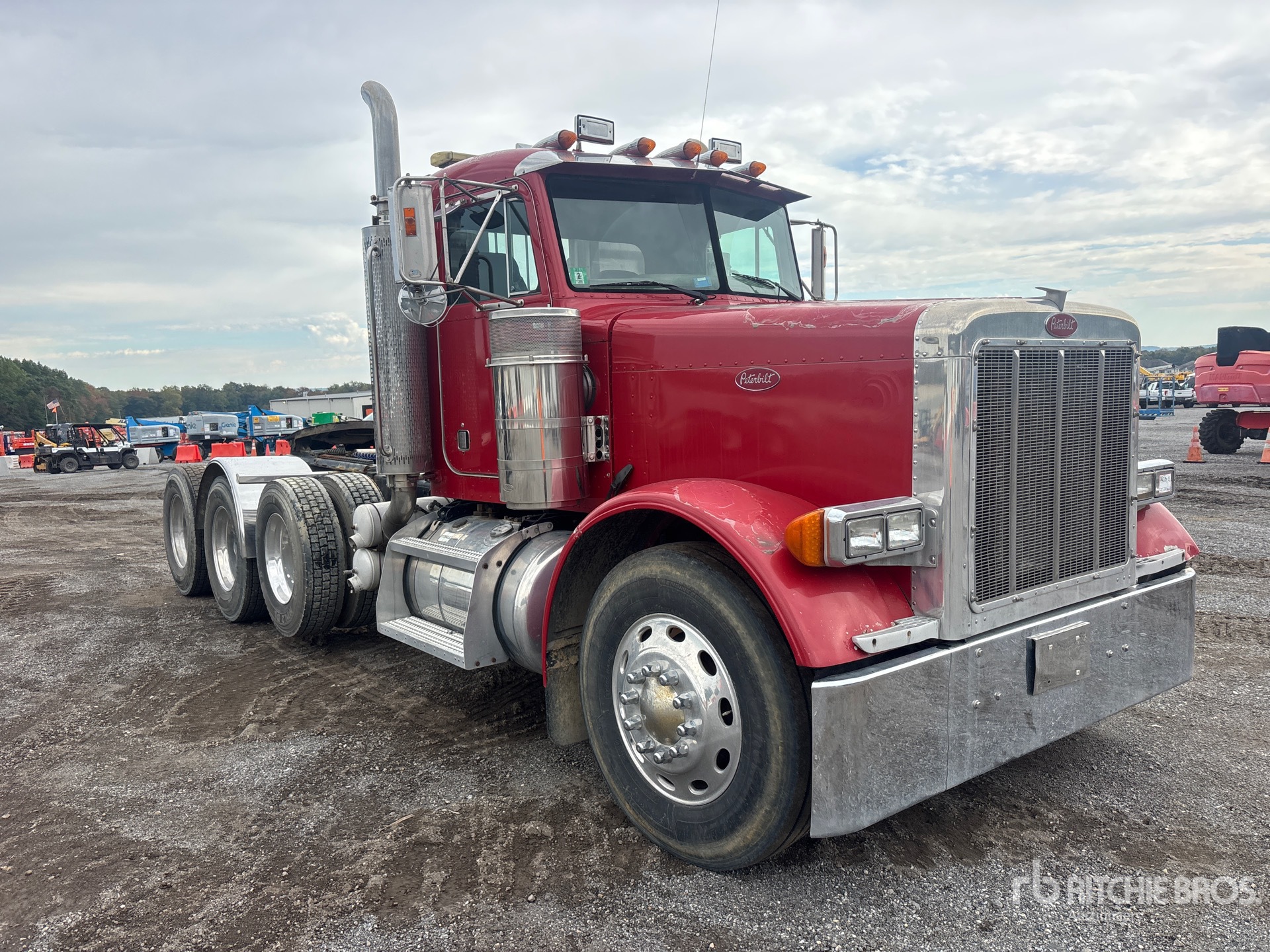 2001 Peterbilt 379