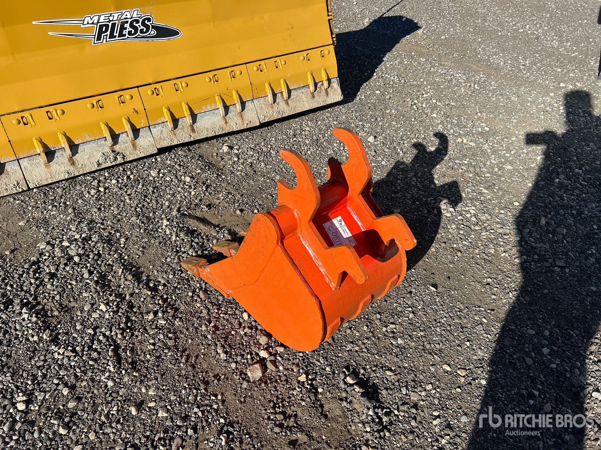 Kubota 19 IN Q/C DIGGING