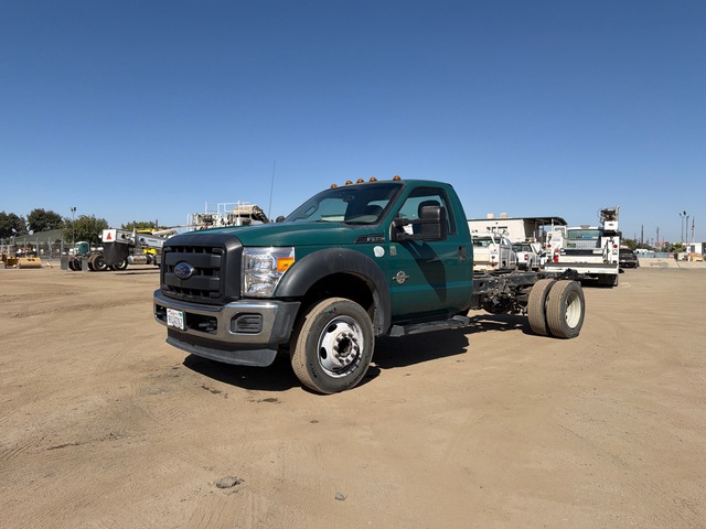 2016 Ford F450 XL 4x2 Cab and Chassis