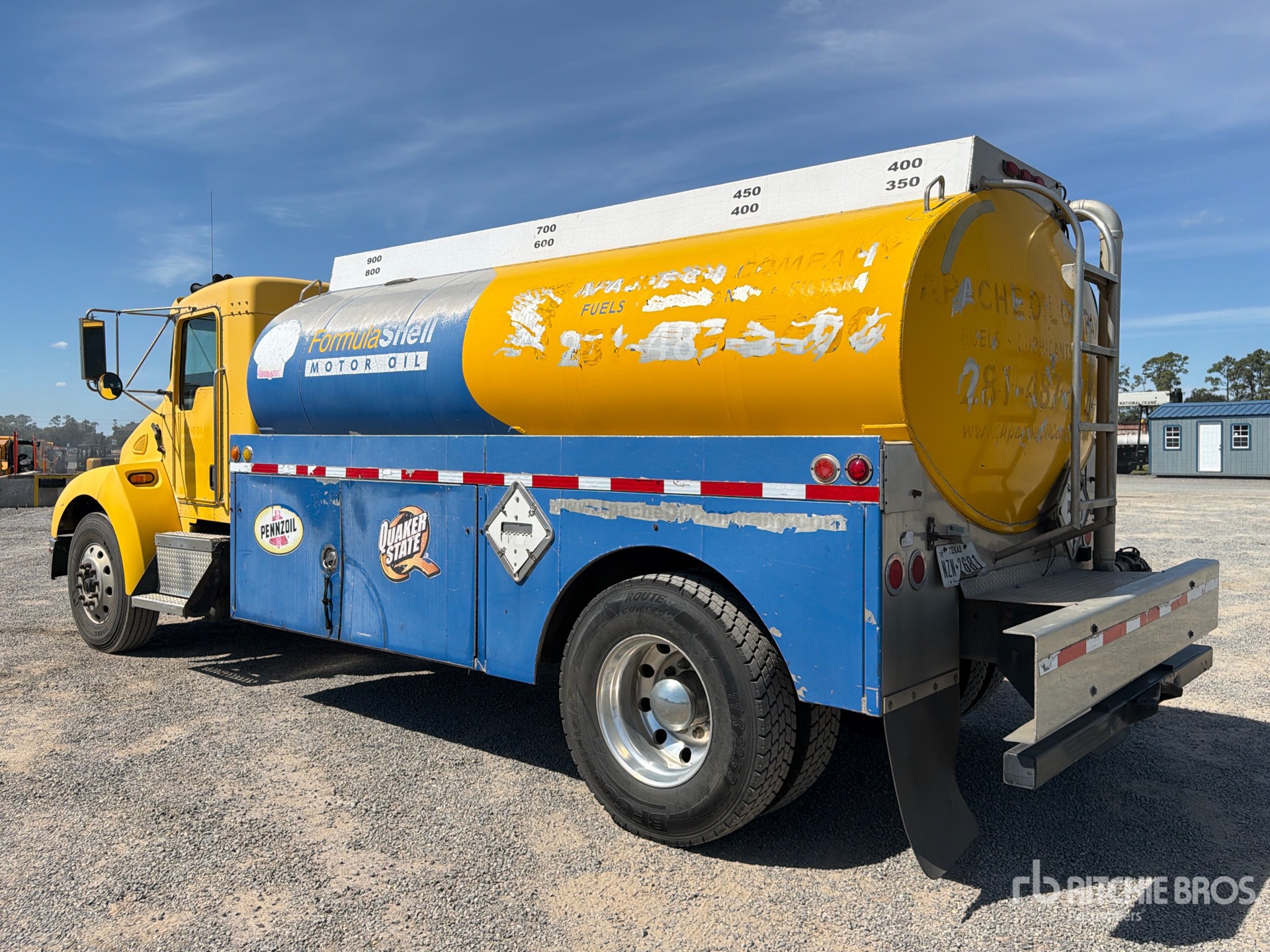 2004 Kenworth T300