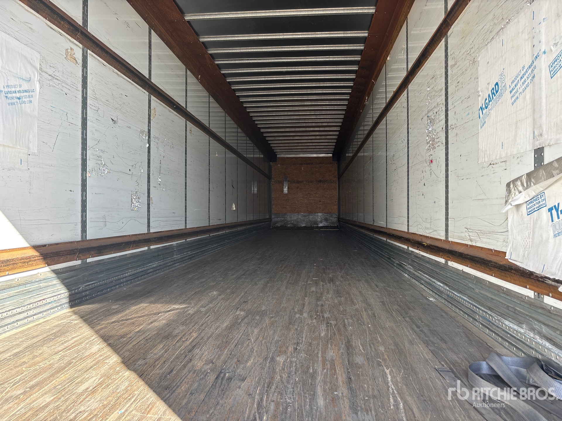 2012 Stoughton 53 FT T/A