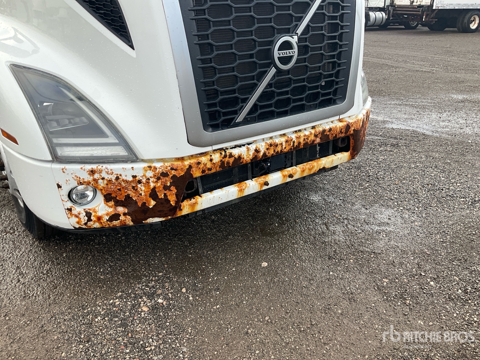 2020 Volvo VNR
