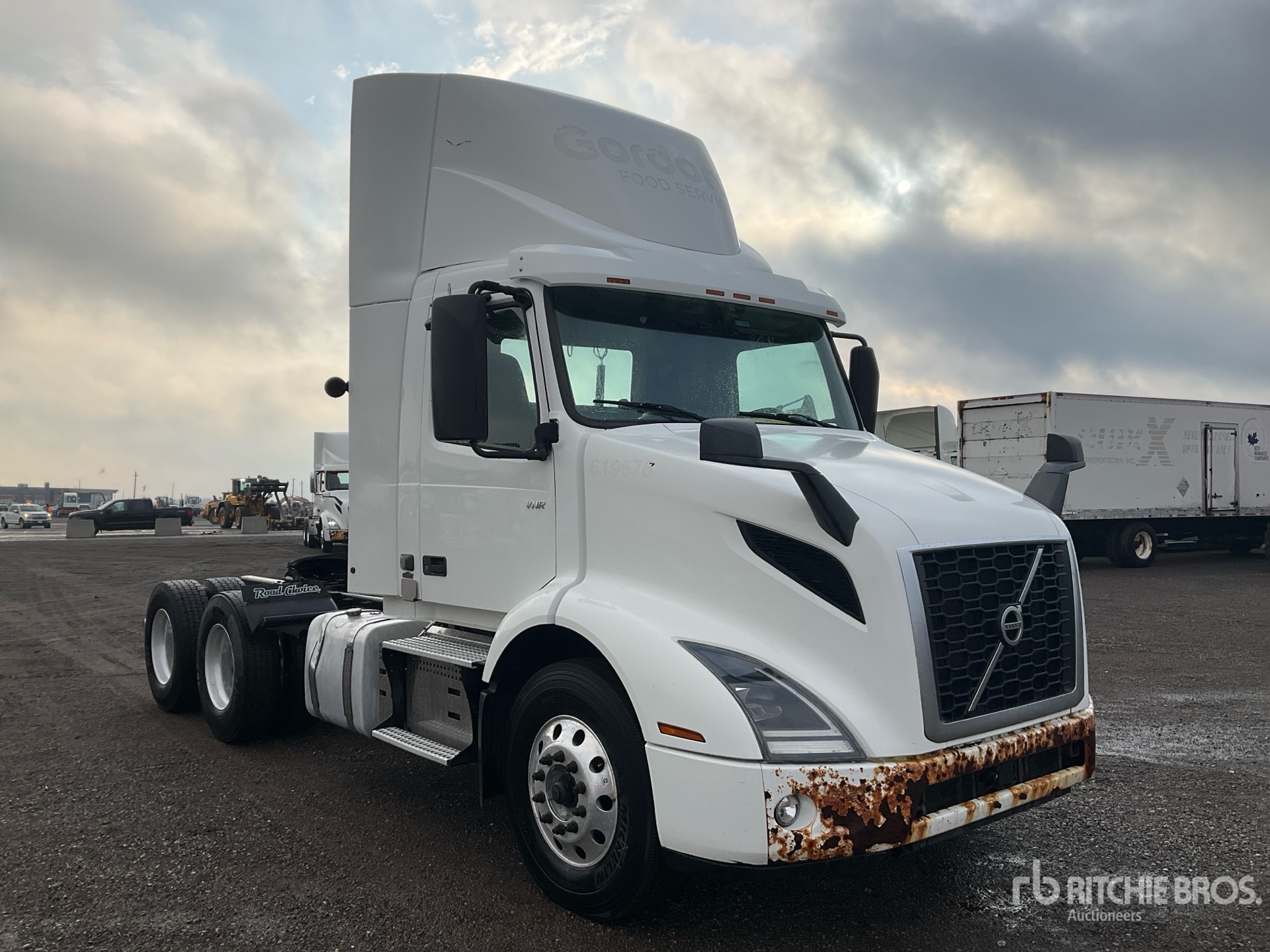 2020 Volvo VNR