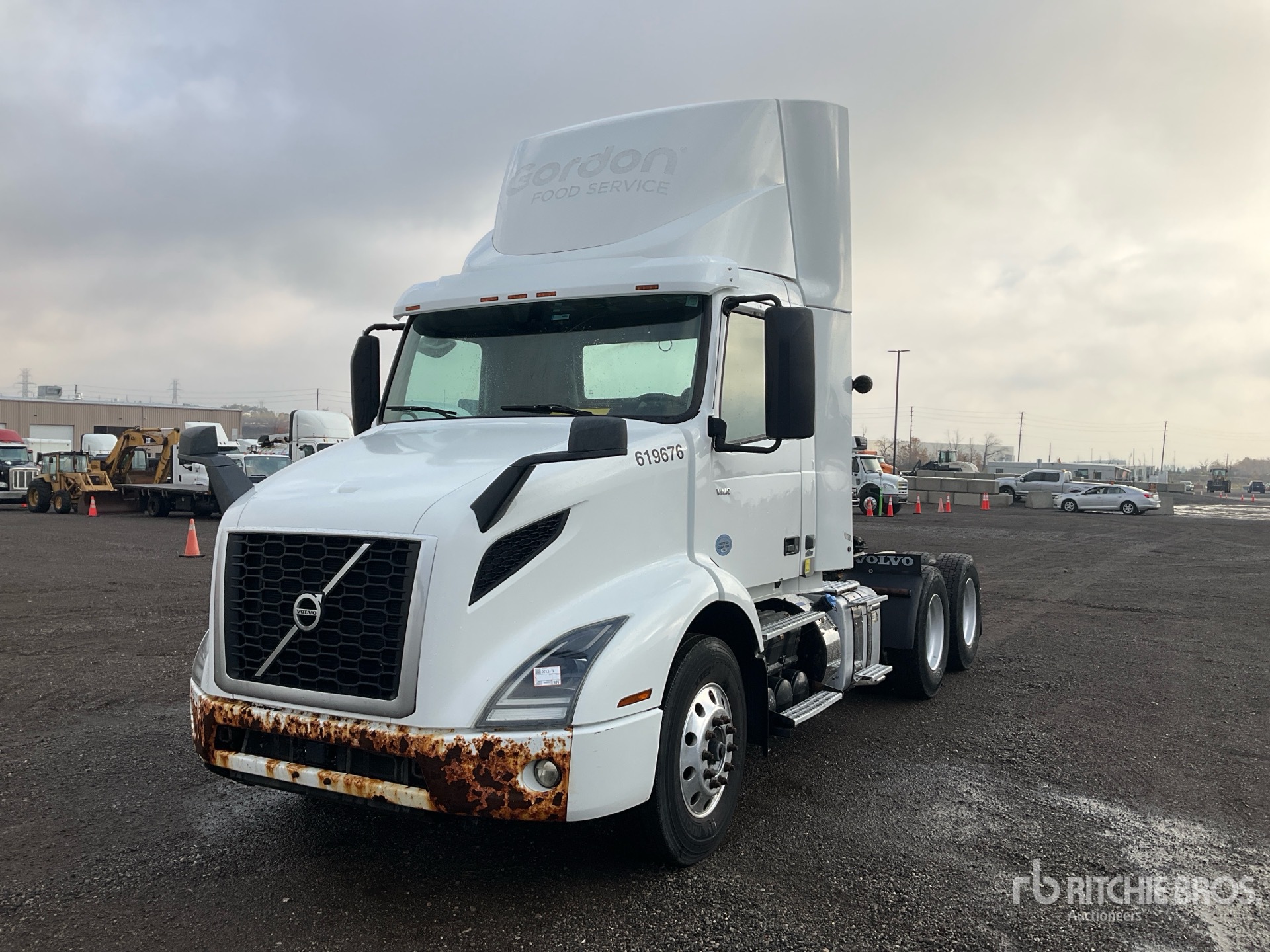 Photo of 2020 Volvo VNR