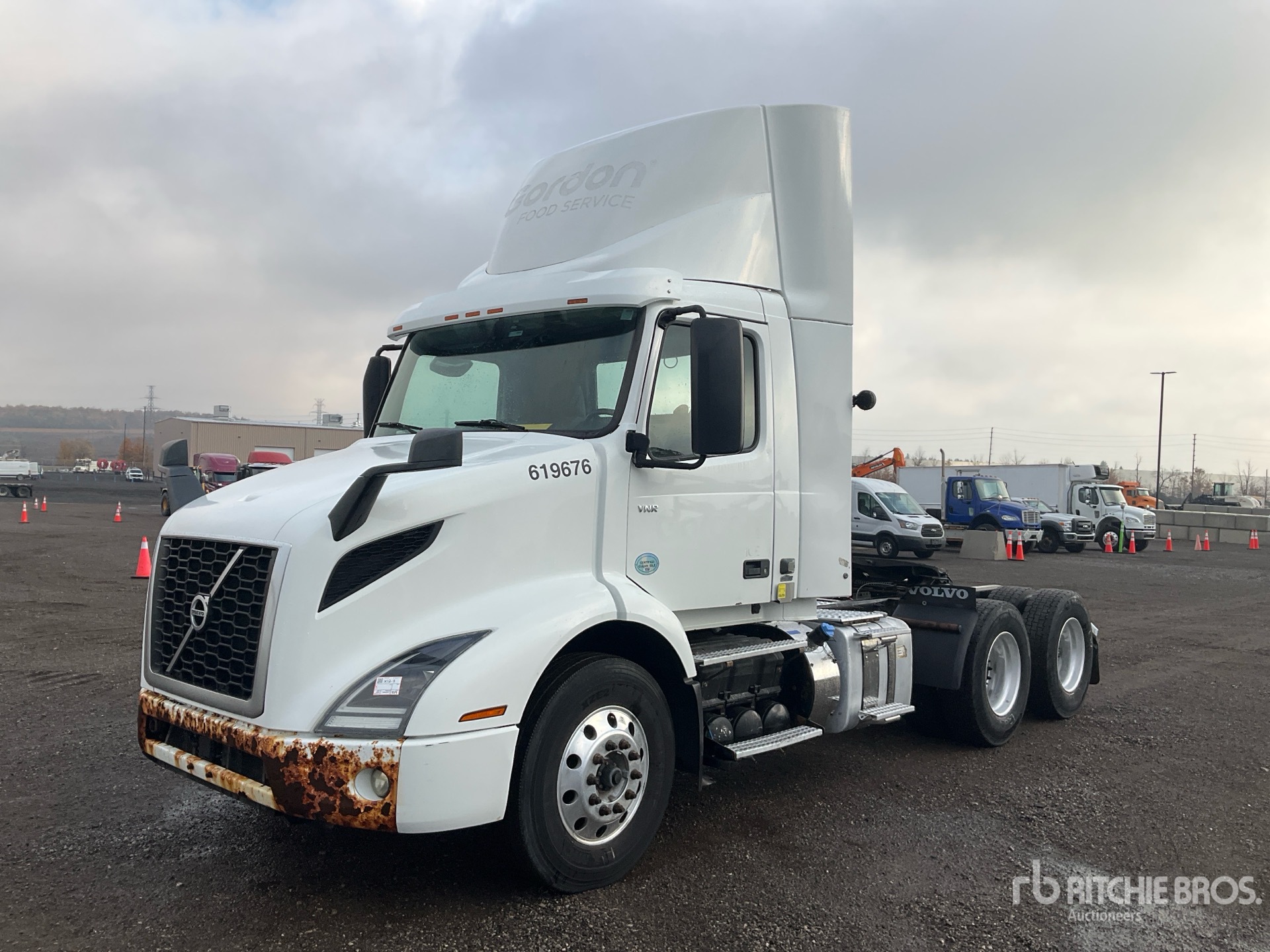 2020 Volvo VNR