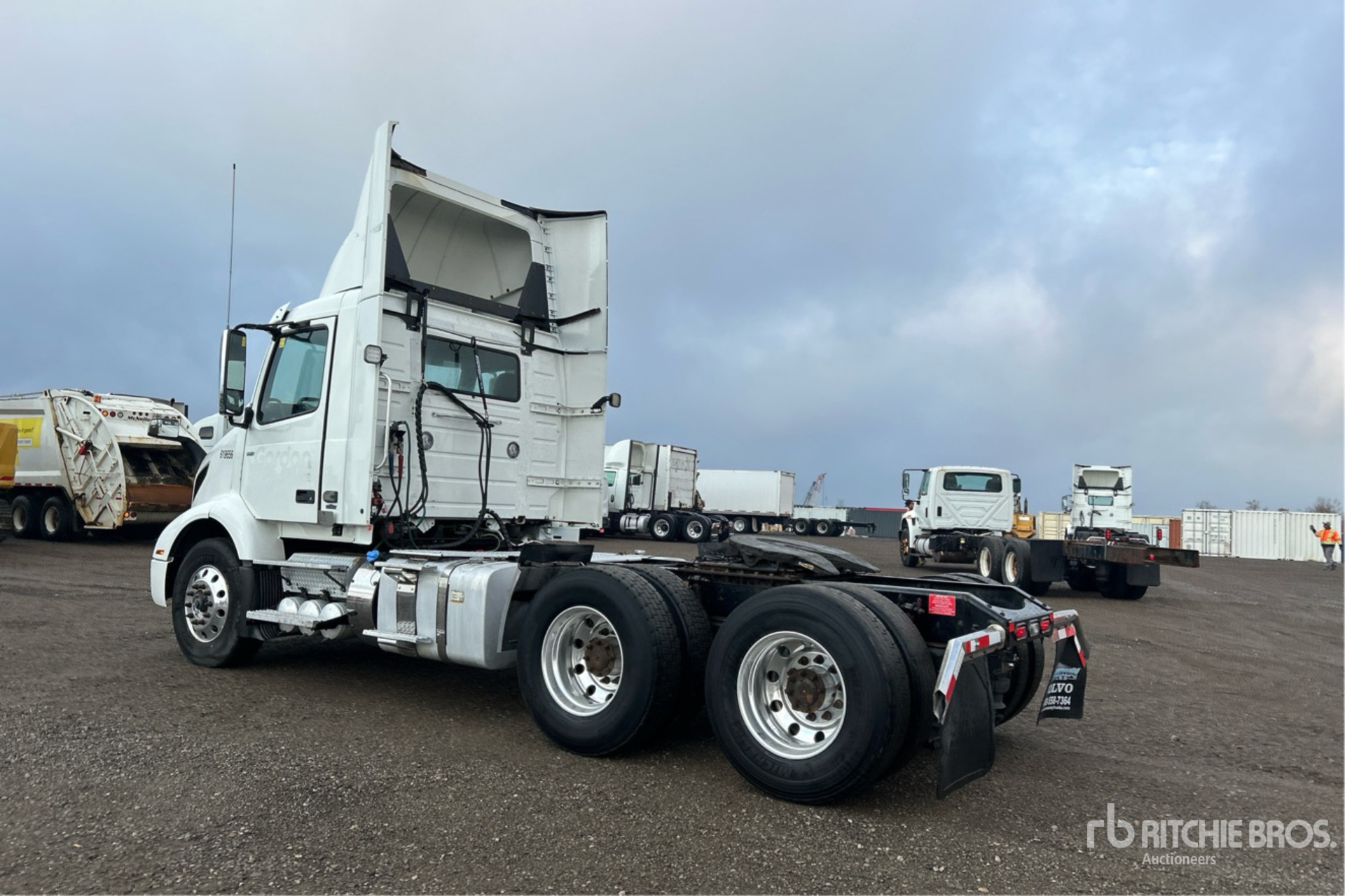 2019 Volvo VNR