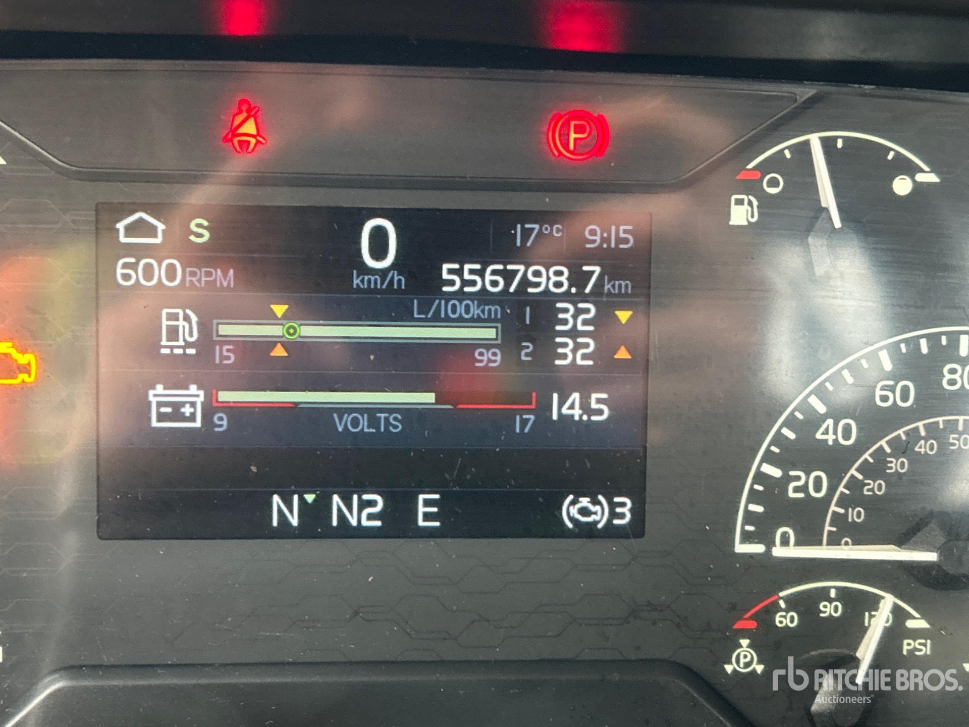 2019 Volvo VNR