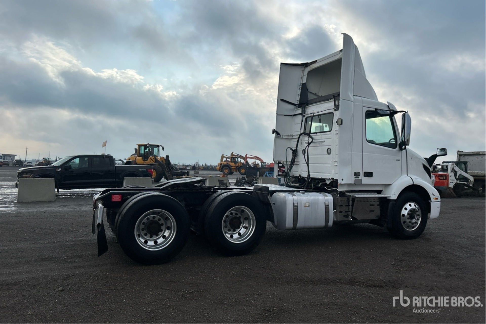 2019 Volvo VNR