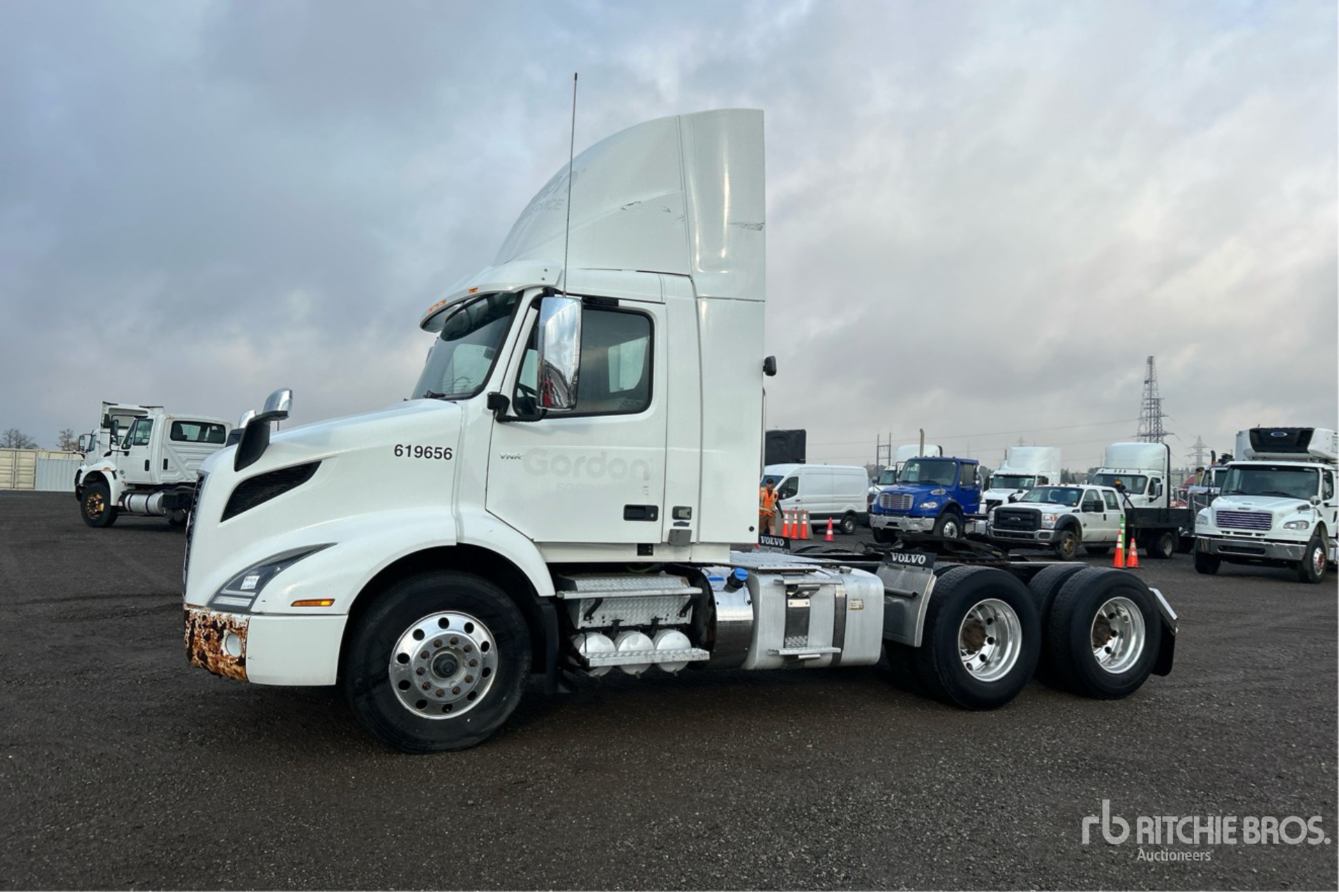 2019 Volvo VNR