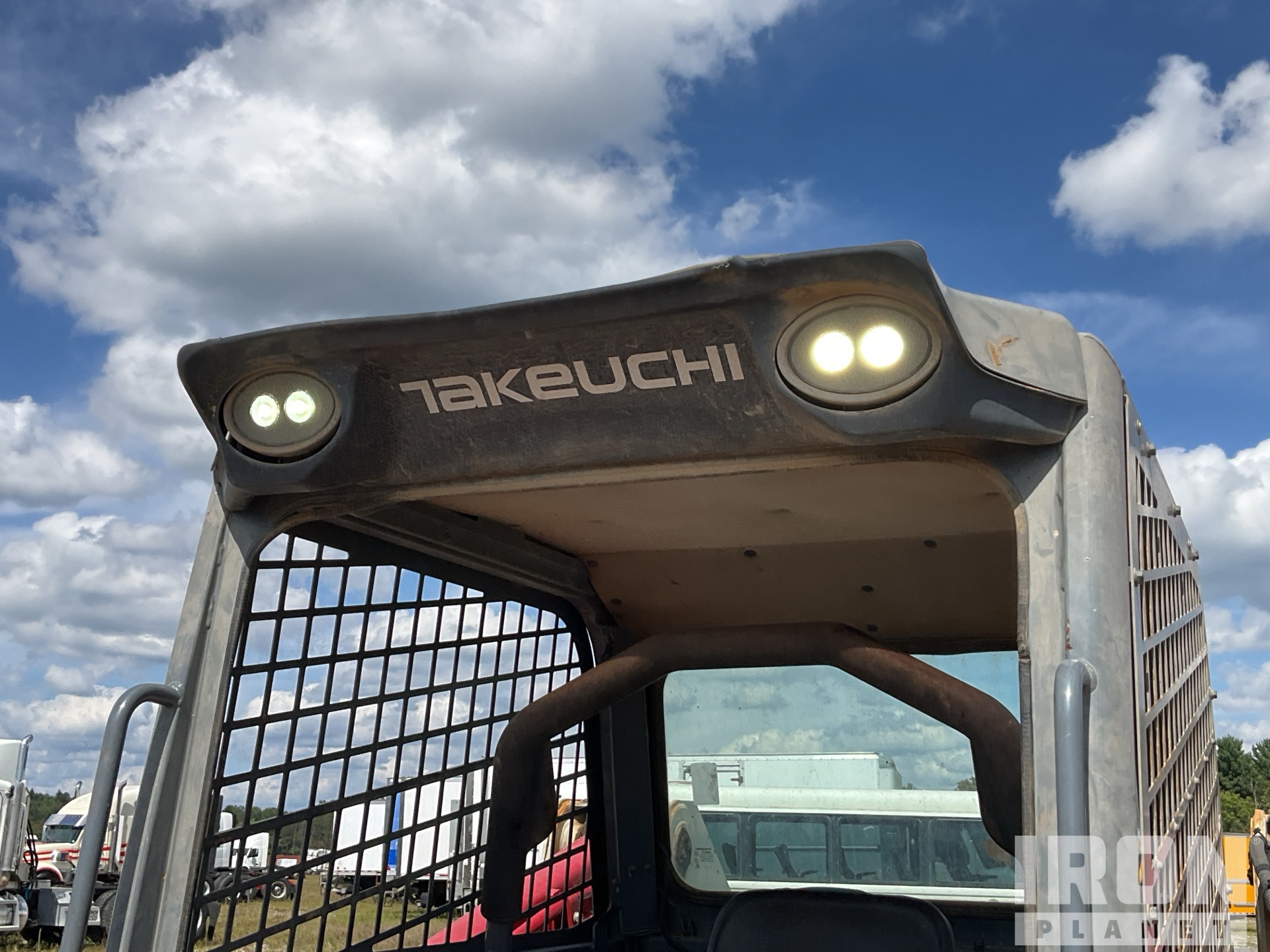 2018 Takeuchi TL12R2