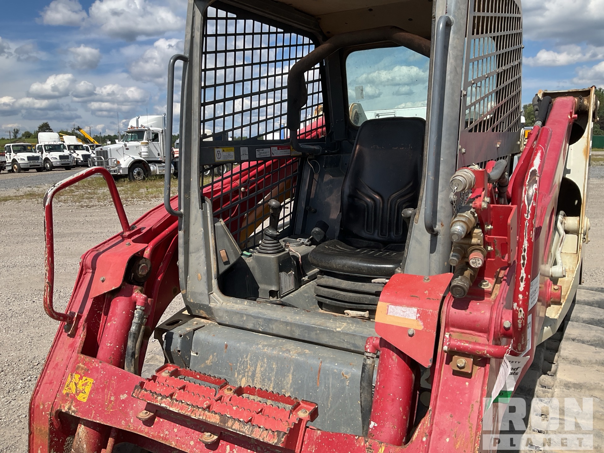 2018 Takeuchi TL12R2