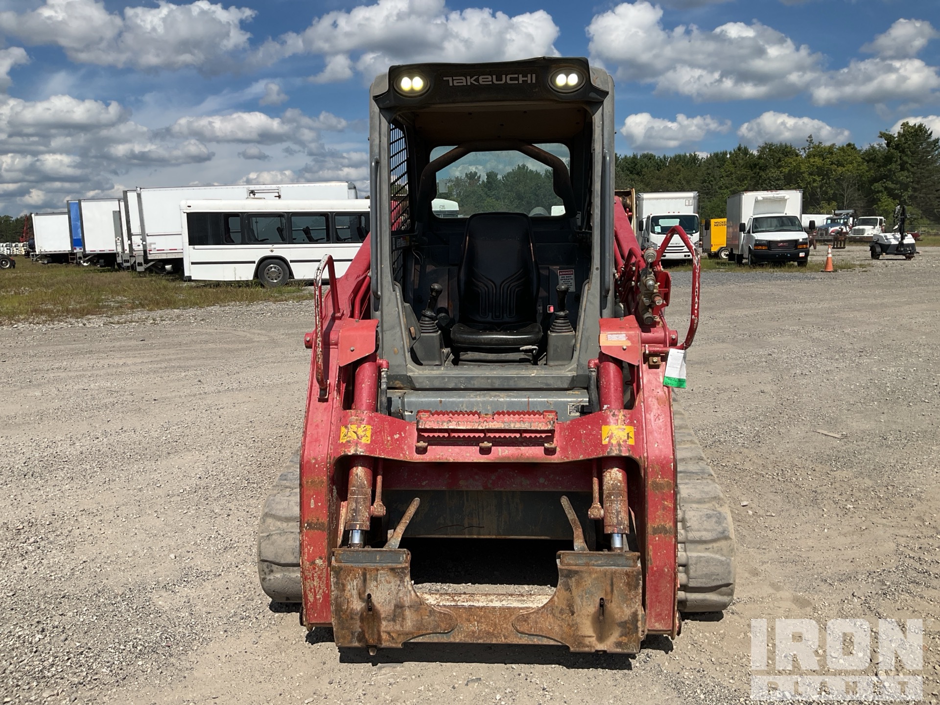 2018 Takeuchi TL12R2
