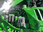 Moteur with Engine - Right Side